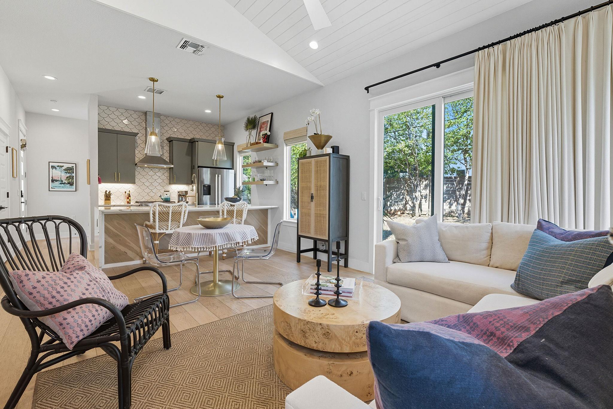 4710 Mount Vernon Dr # 2, Austin, TX 78745