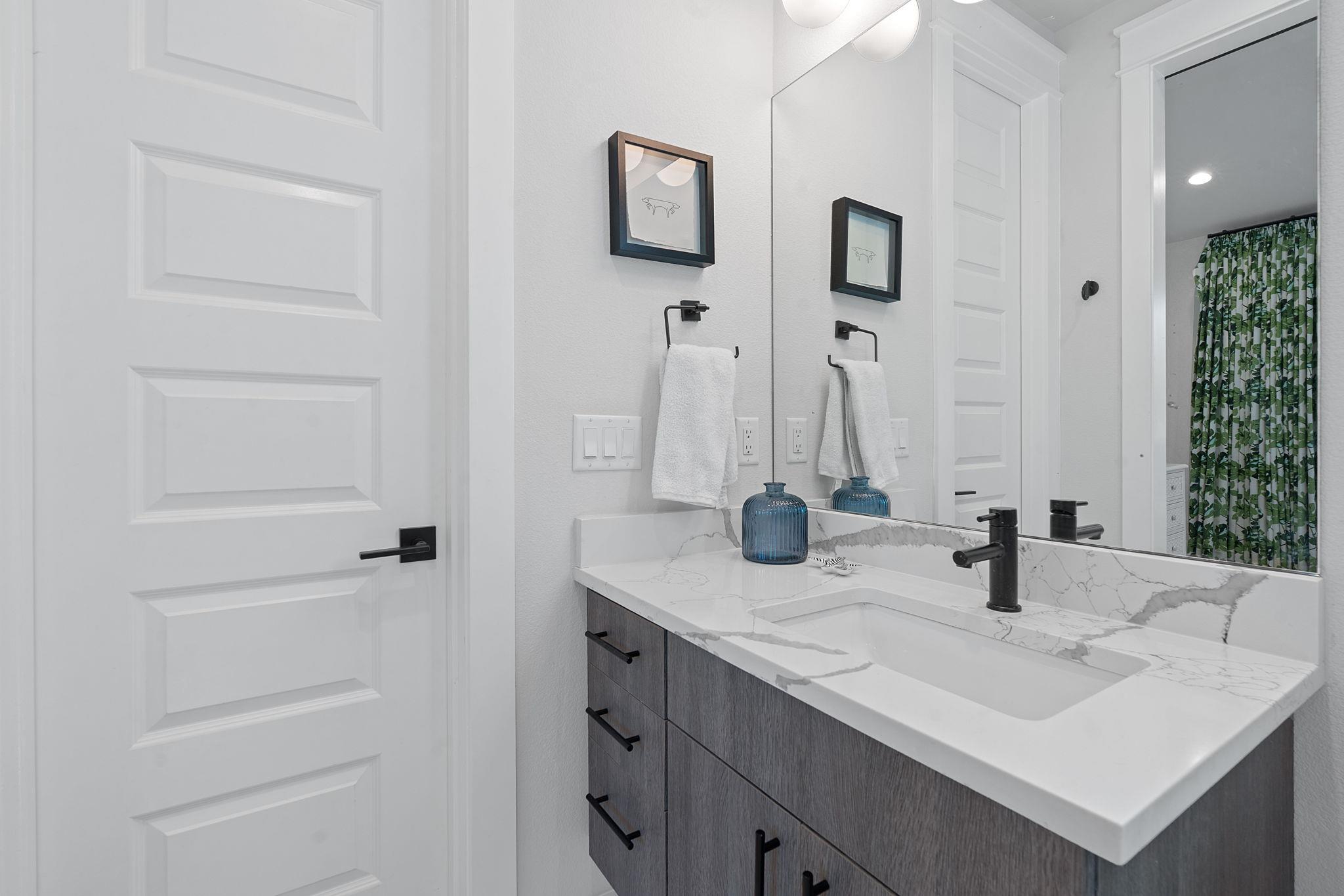 4710 Mount Vernon Dr # 2, Austin, TX 78745