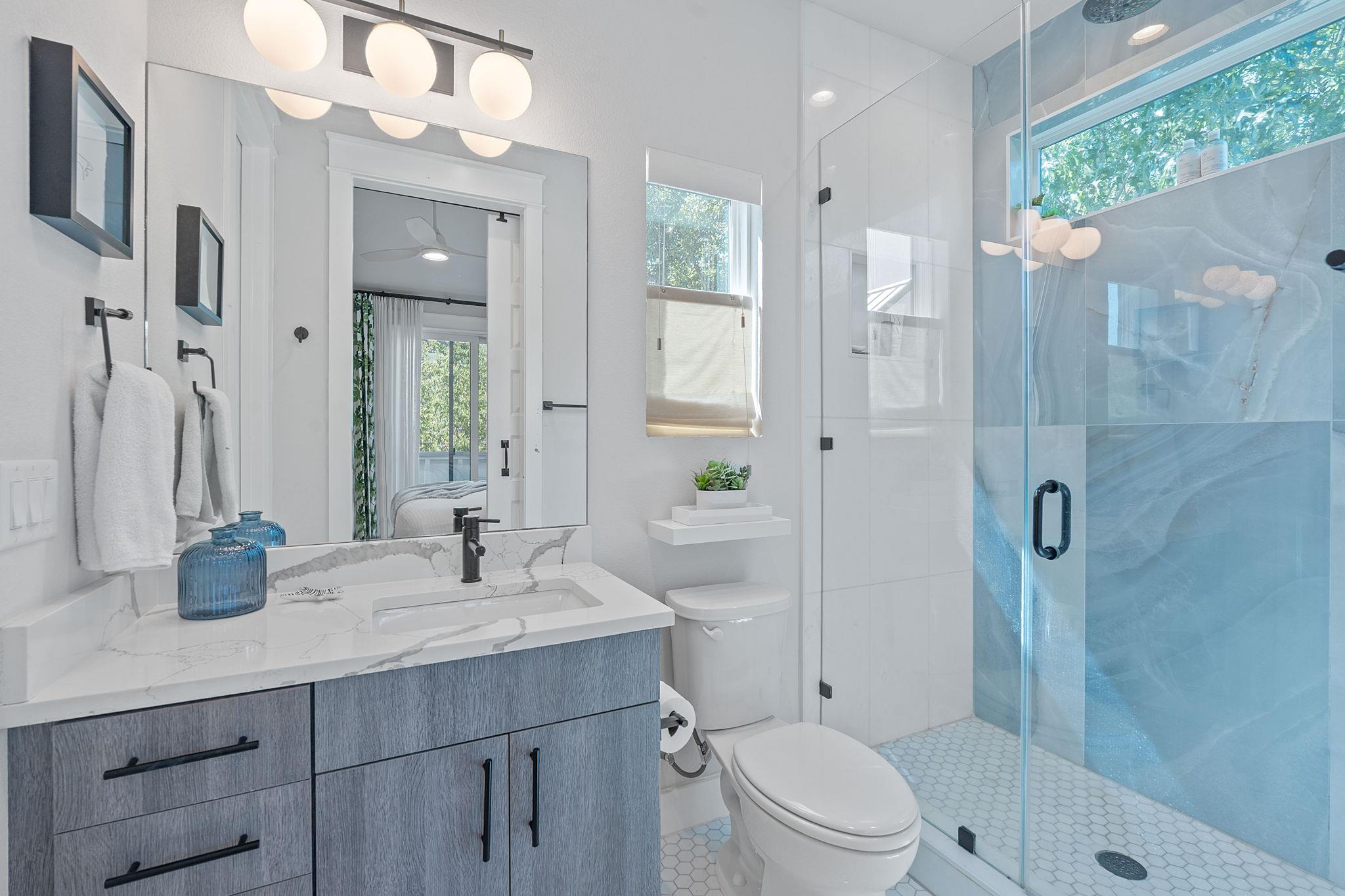 4710 Mount Vernon Dr # 2, Austin, TX 78745