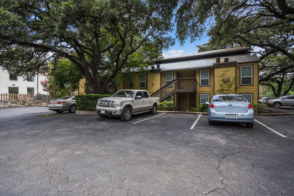 1000 W 26th St # 210, Austin, TX 78705