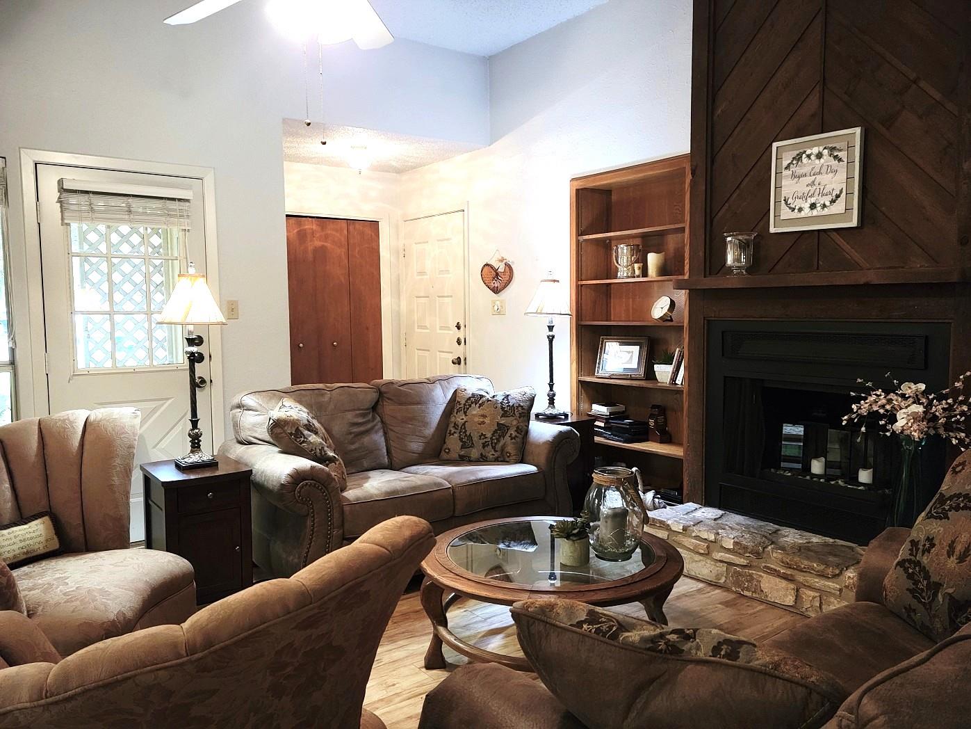 6904 Argonne Forest Cv # A, Austin, TX 78759