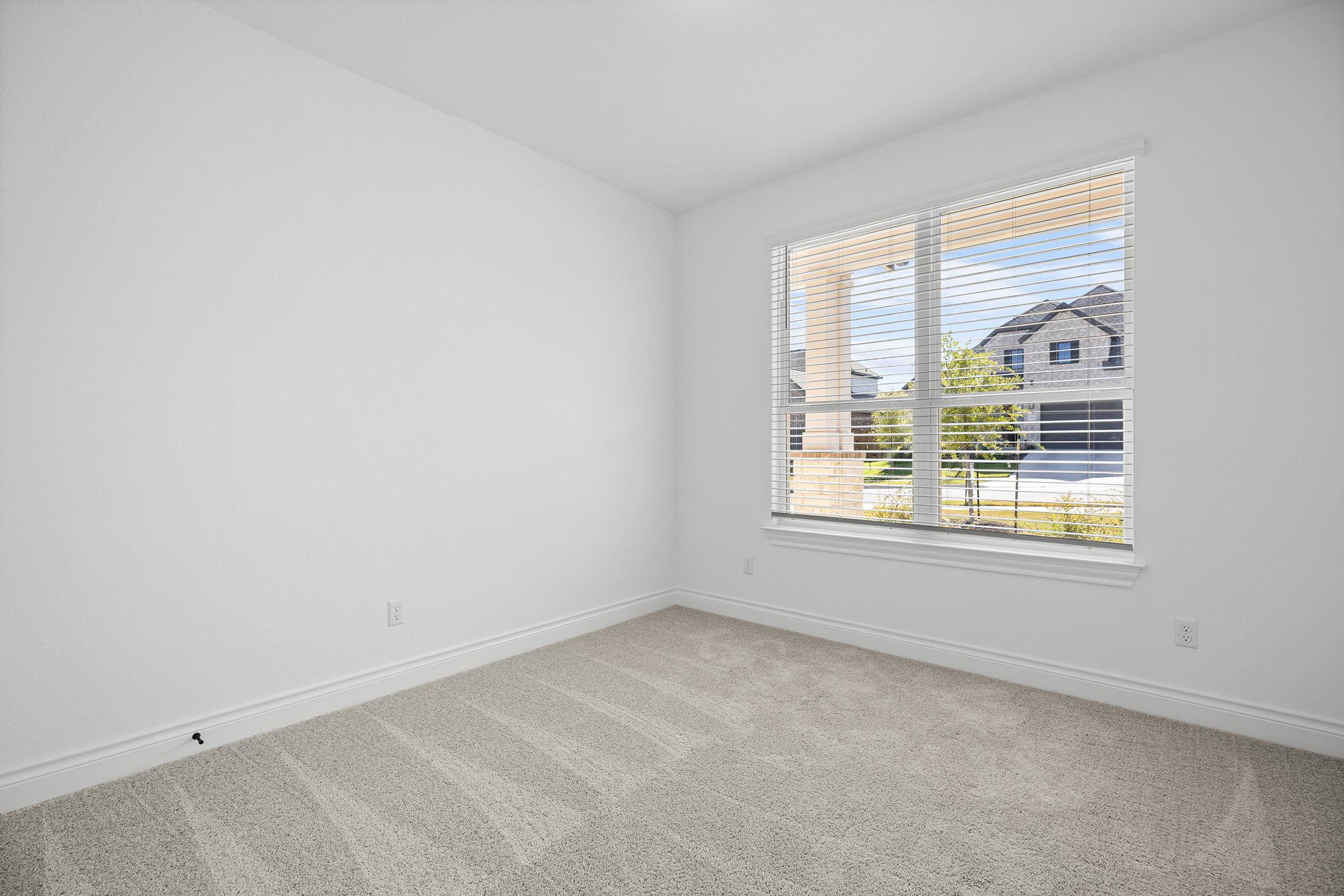 1301 White Daisy Ln, Georgetown, TX 78628