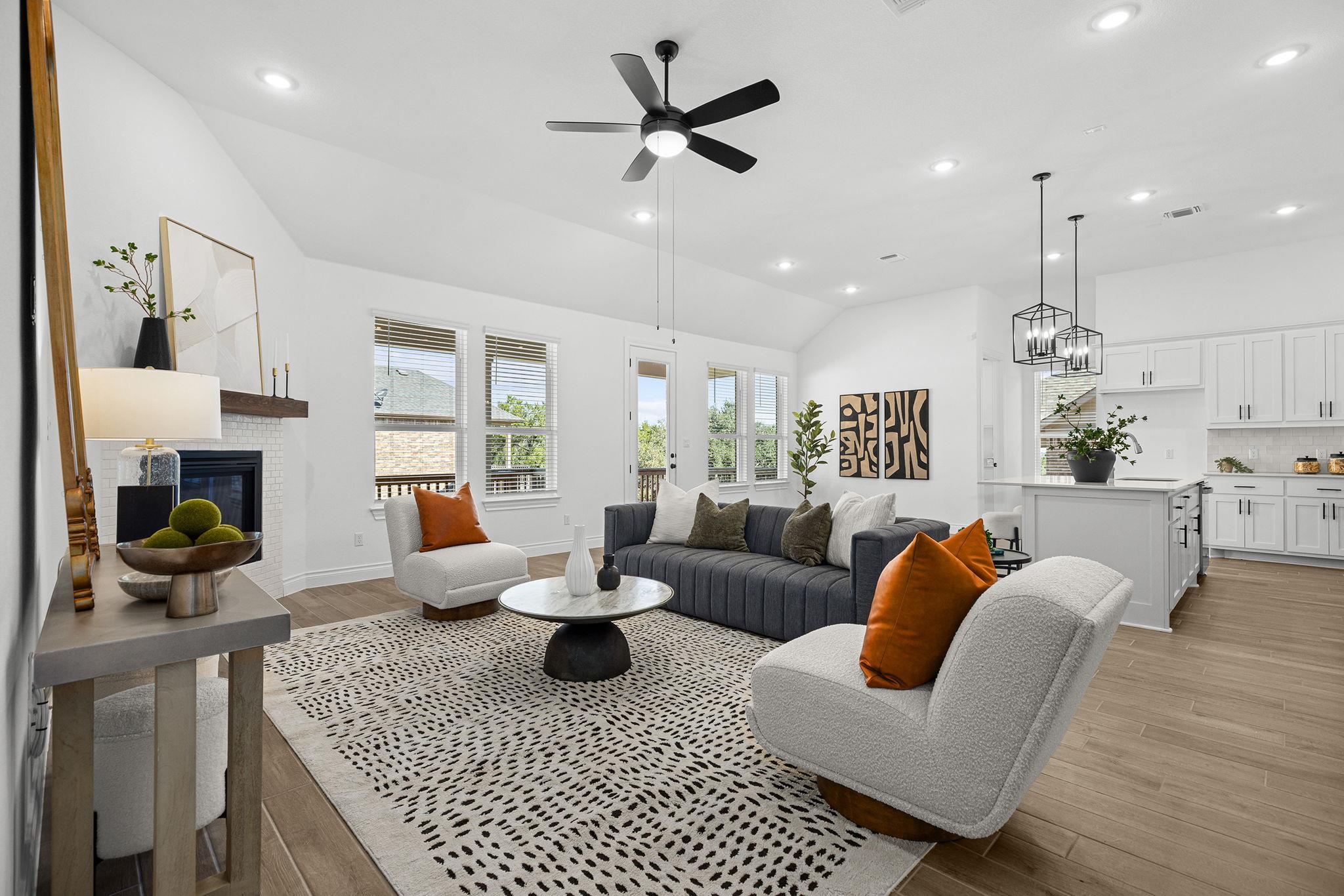 1301 White Daisy Ln, Georgetown, TX 78628