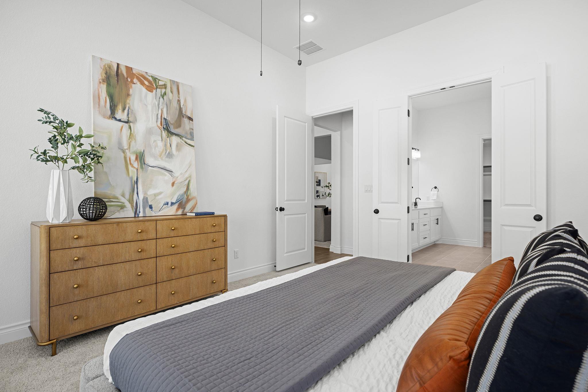 1301 White Daisy Ln, Georgetown, TX 78628