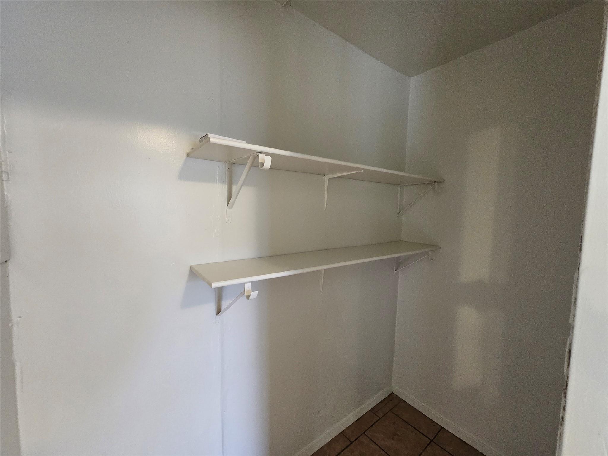 1109 Village Green Dr, Austin, TX 78753