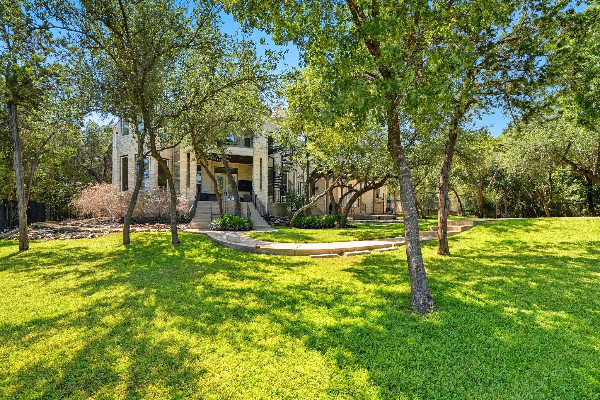 500 Konstanty Cir, West Lake Hills, TX 78746