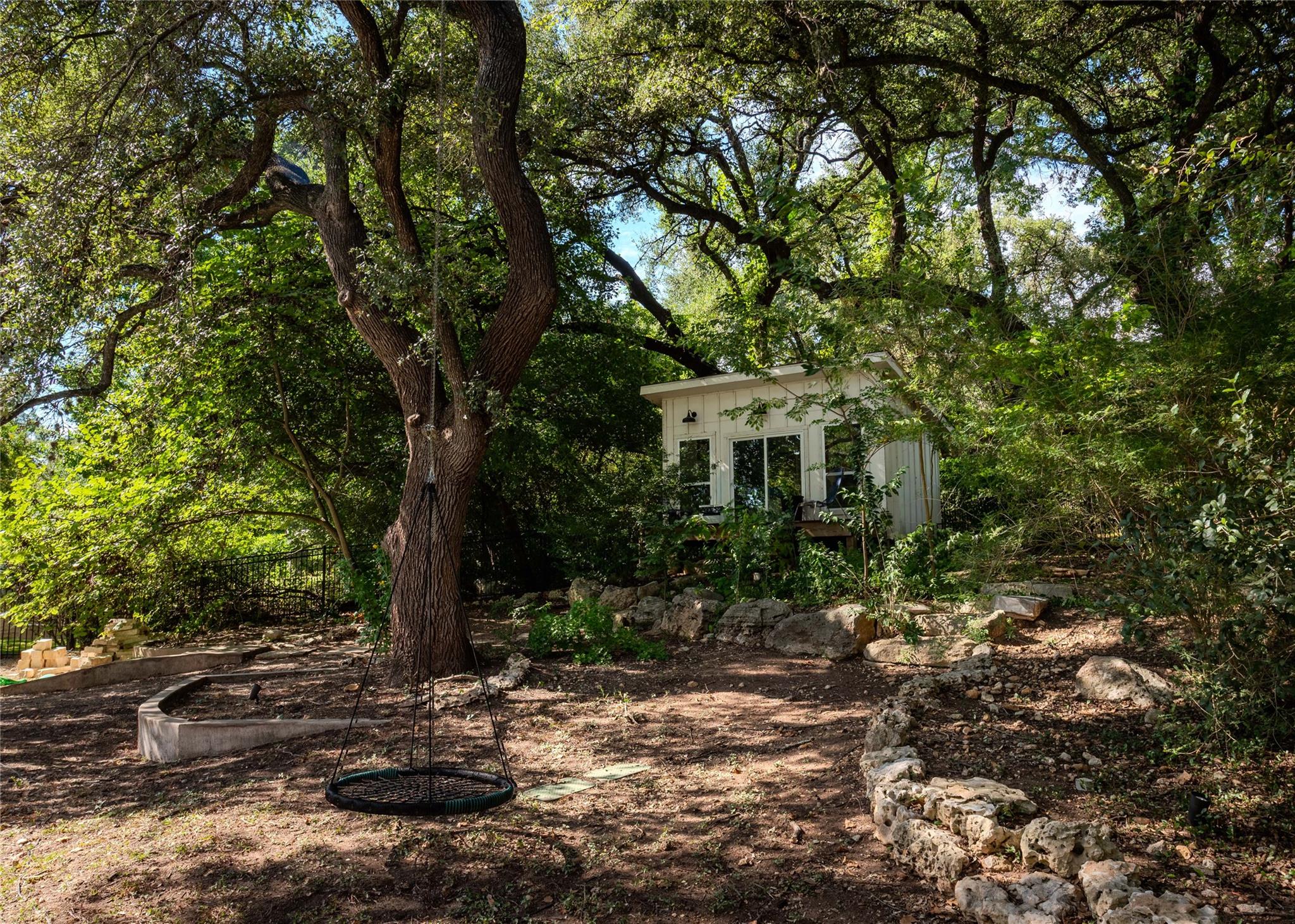 4203 Afton Ln, Austin, TX 78744