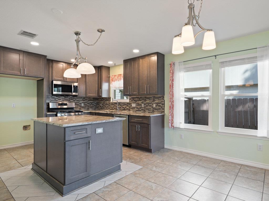 14761 Montoro Dr, Austin, TX 78728