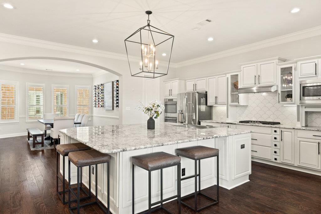 305 Enchanted Hilltop Way, Austin, TX 78738