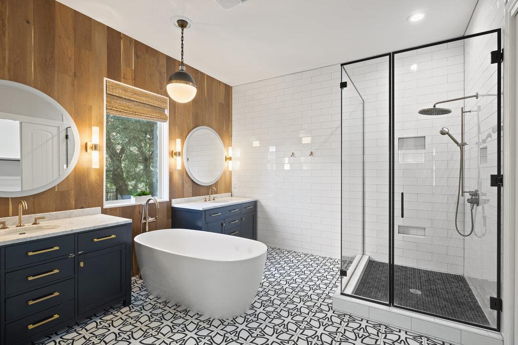 305 Enchanted Hilltop Way, Austin, TX 78738