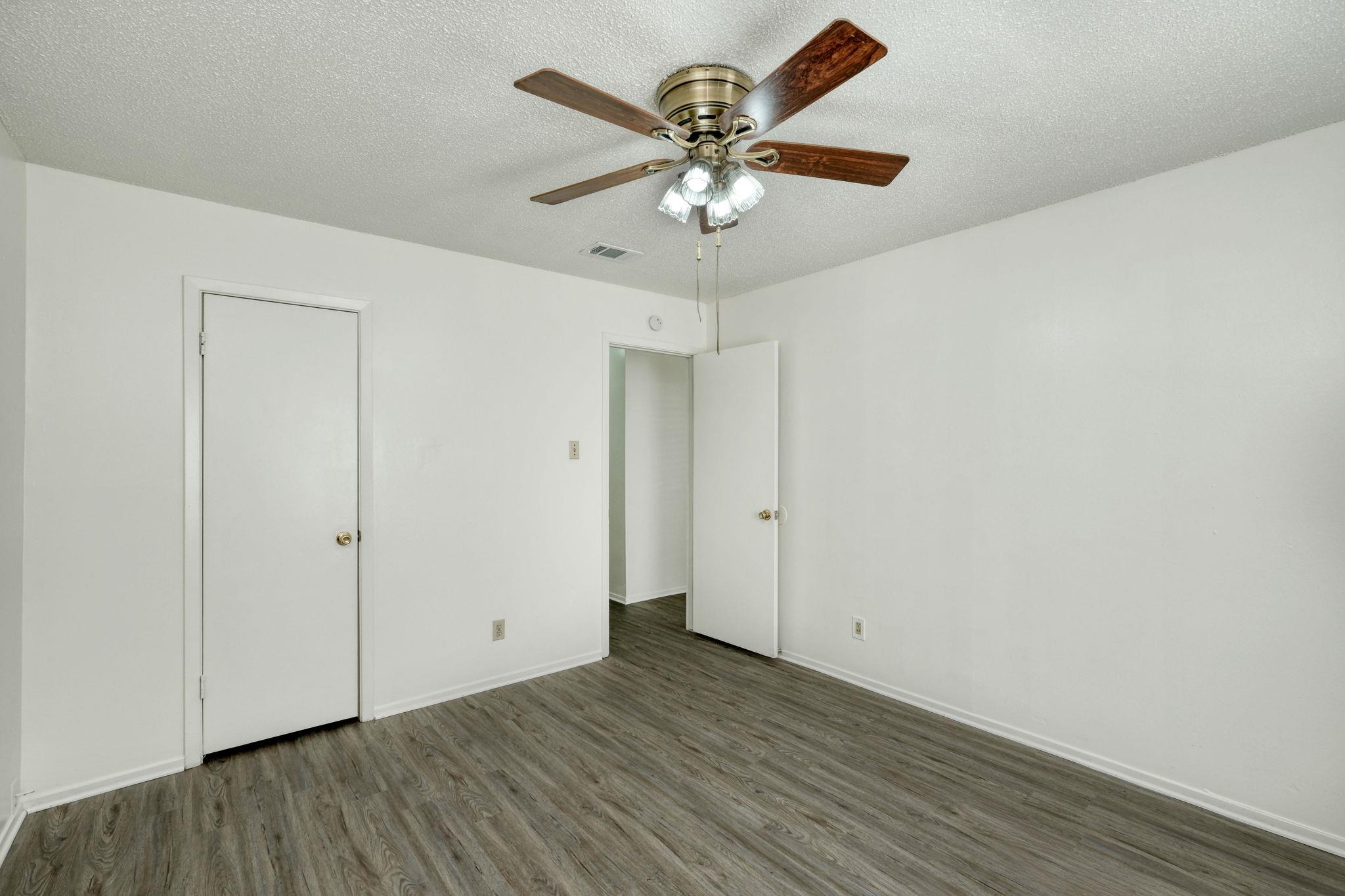 11410 Pollyanna Ave # B, Austin, TX 78753