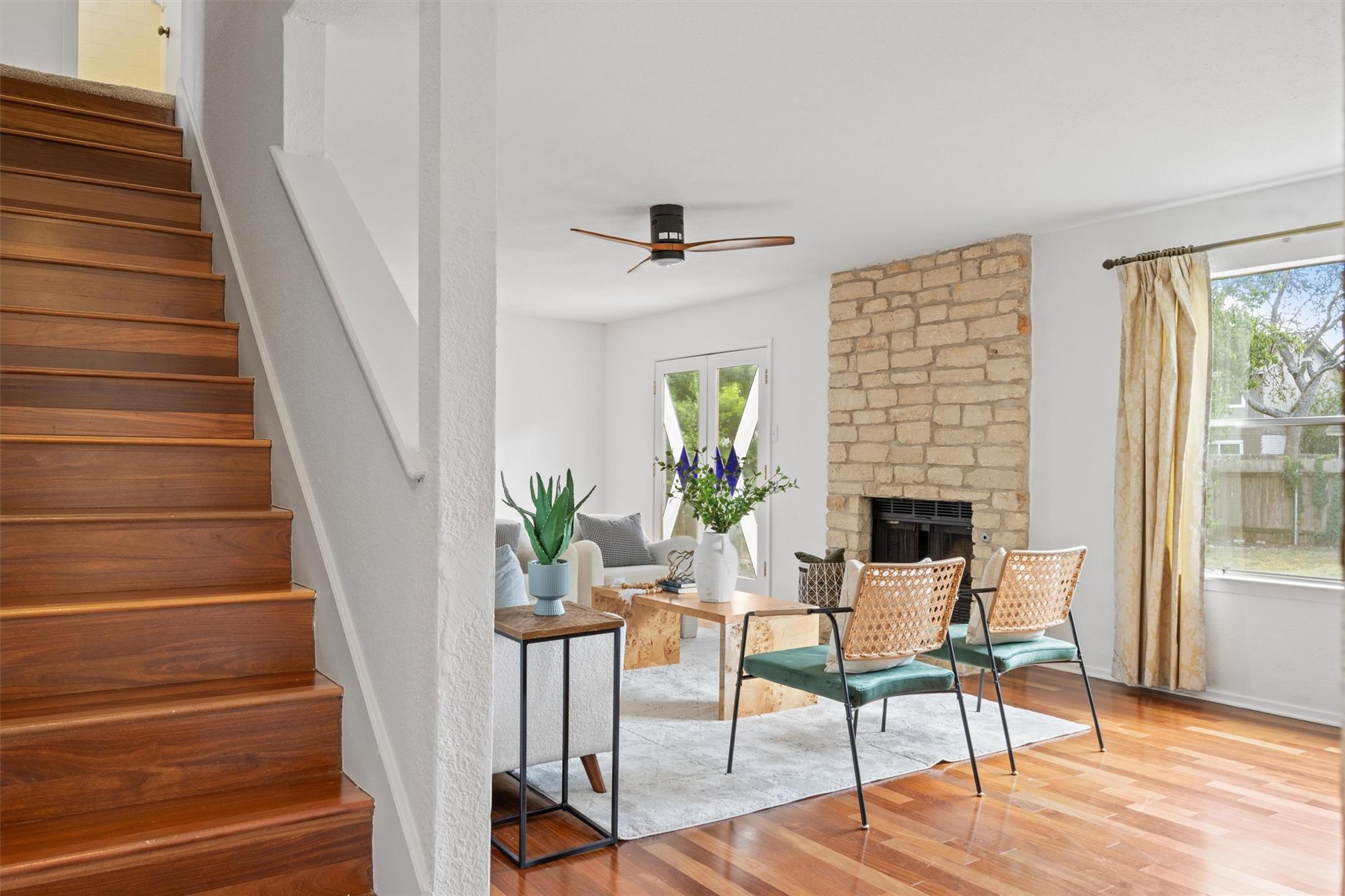 5217 Summerset Trl, Austin, TX 78749