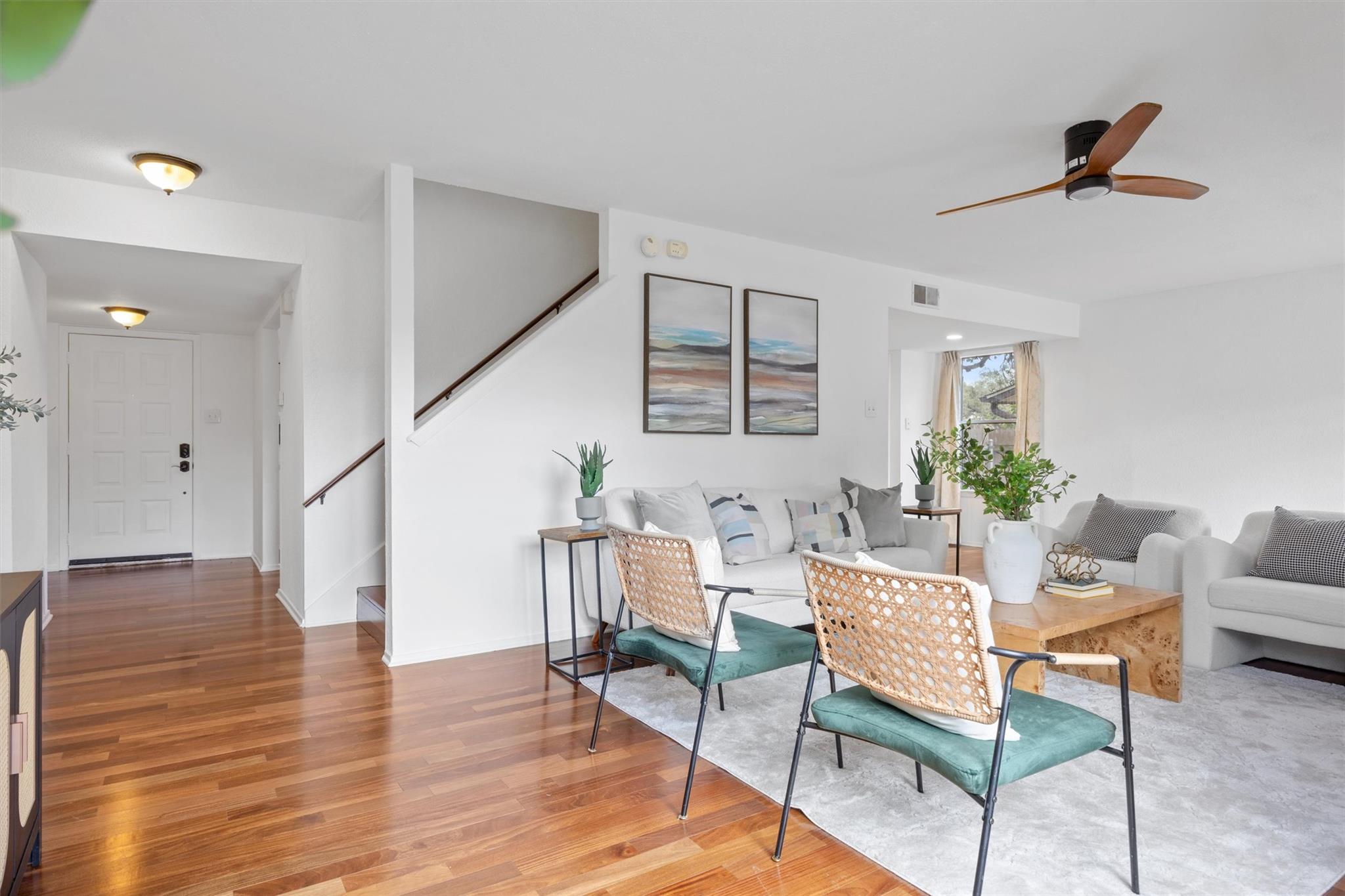 5217 Summerset Trl, Austin, TX 78749