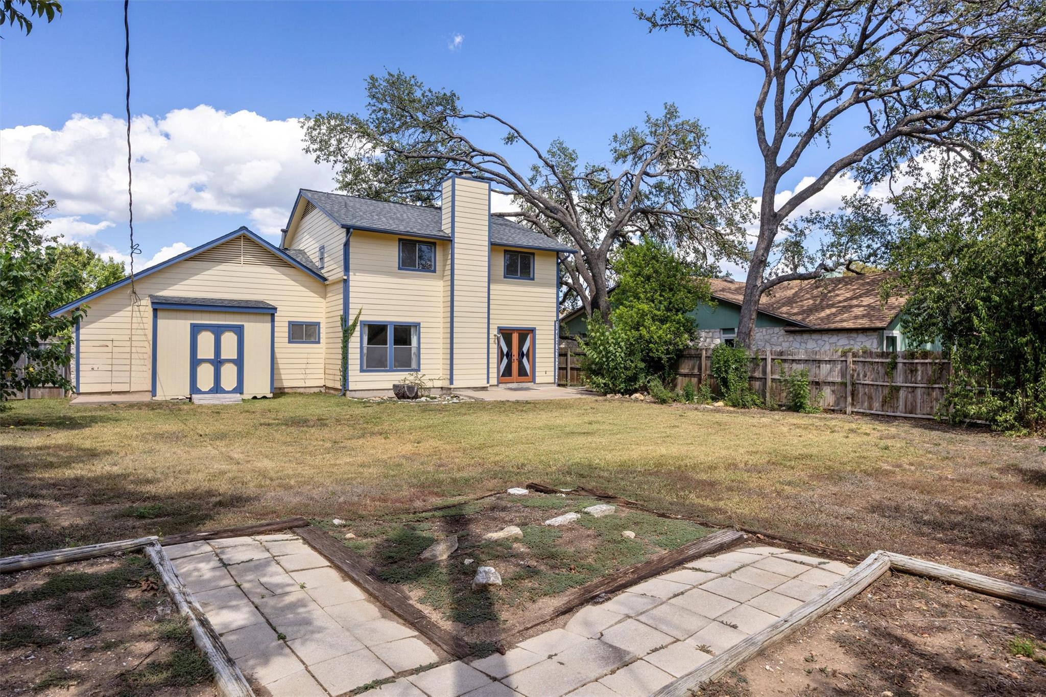 5217 Summerset Trl, Austin, TX 78749