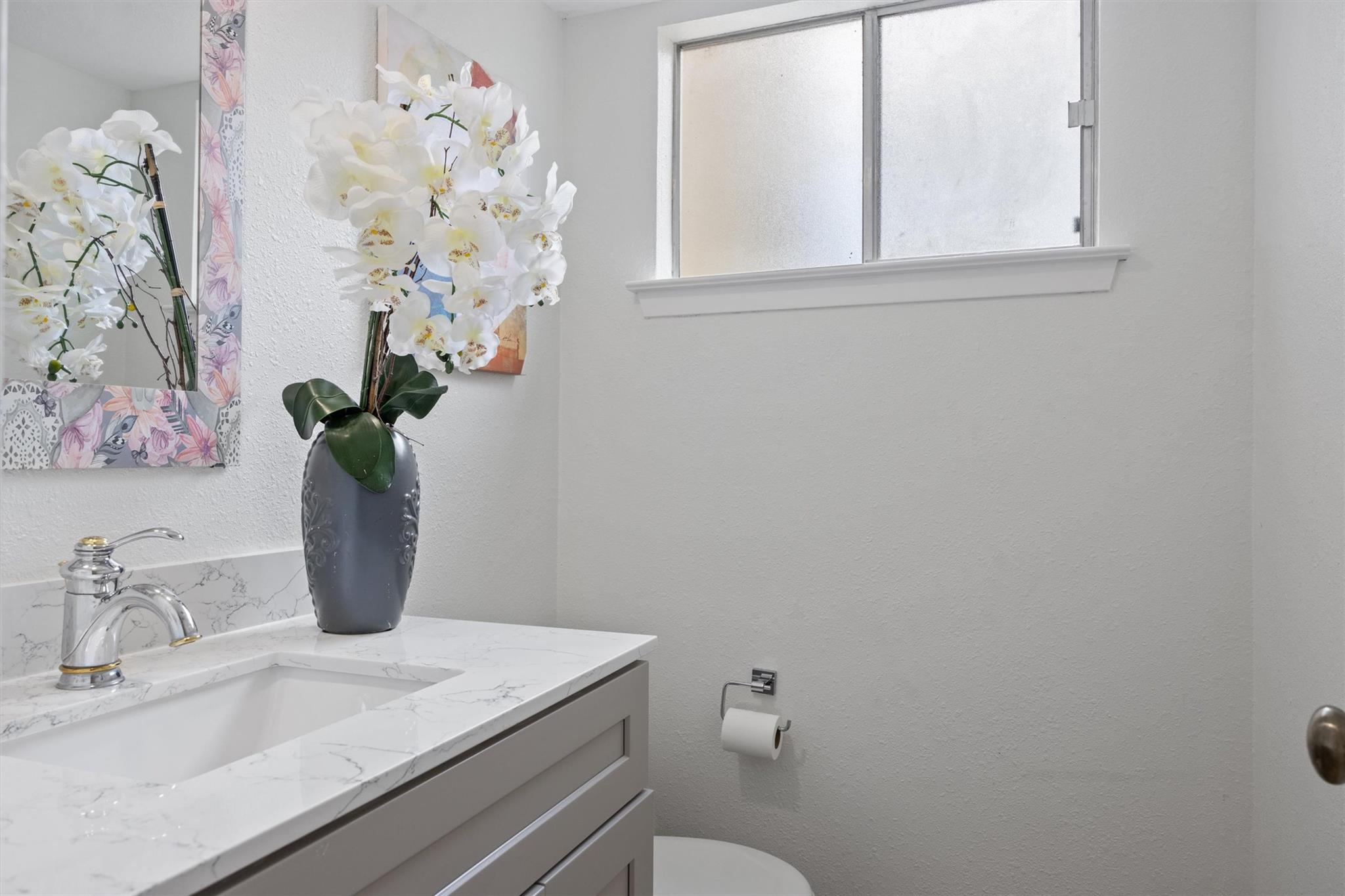 5217 Summerset Trl, Austin, TX 78749