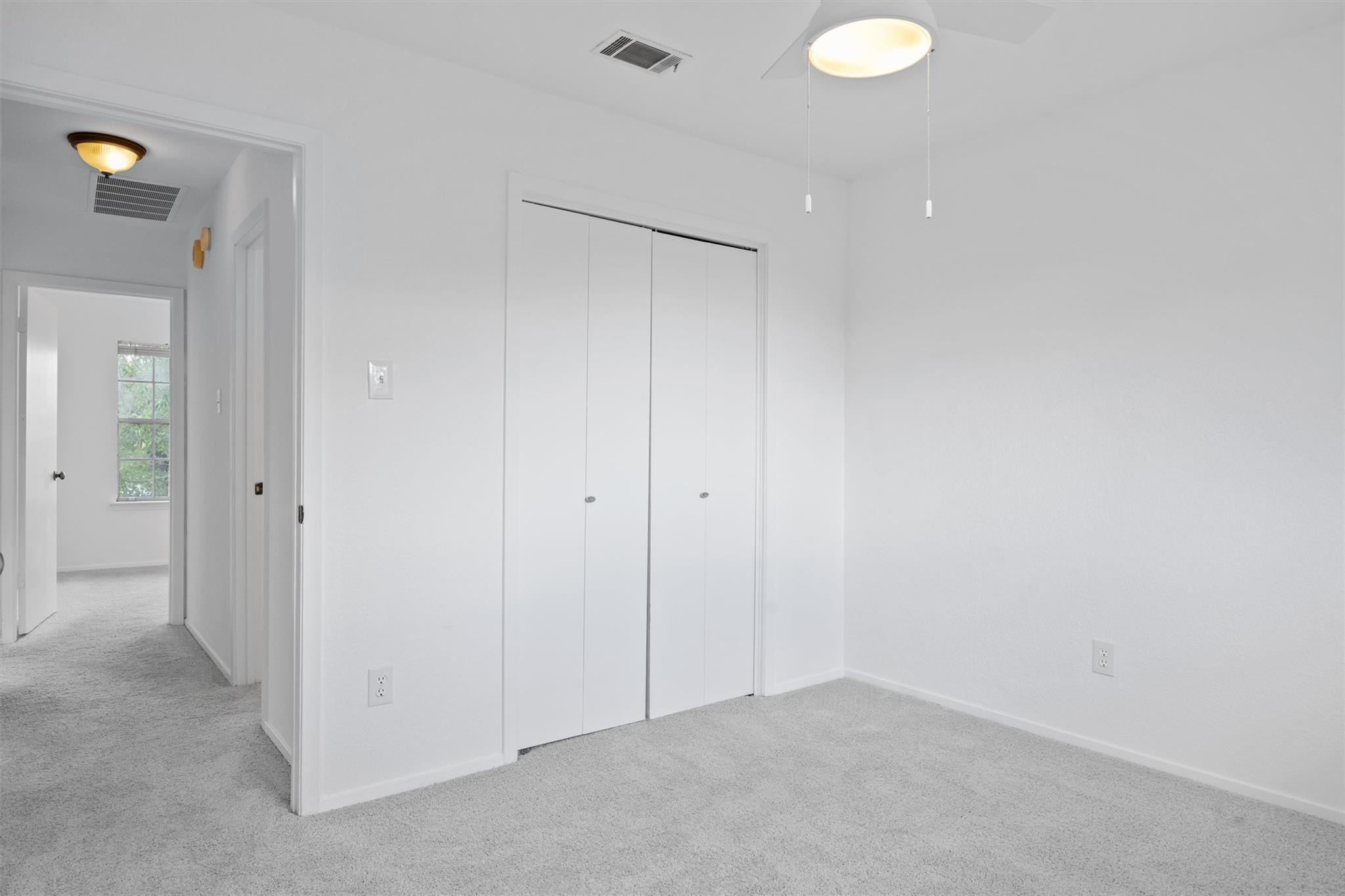 5217 Summerset Trl, Austin, TX 78749