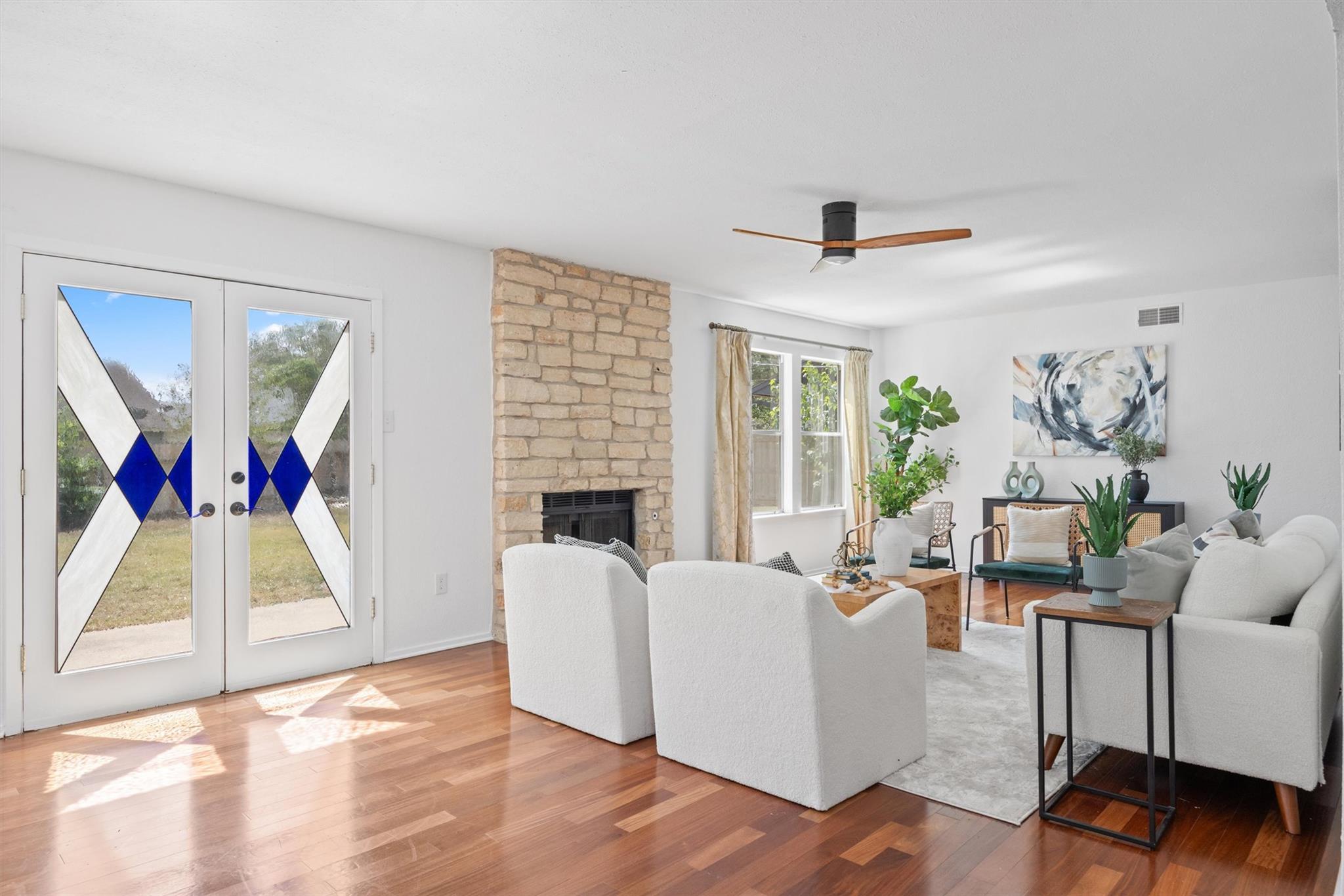 5217 Summerset Trl, Austin, TX 78749