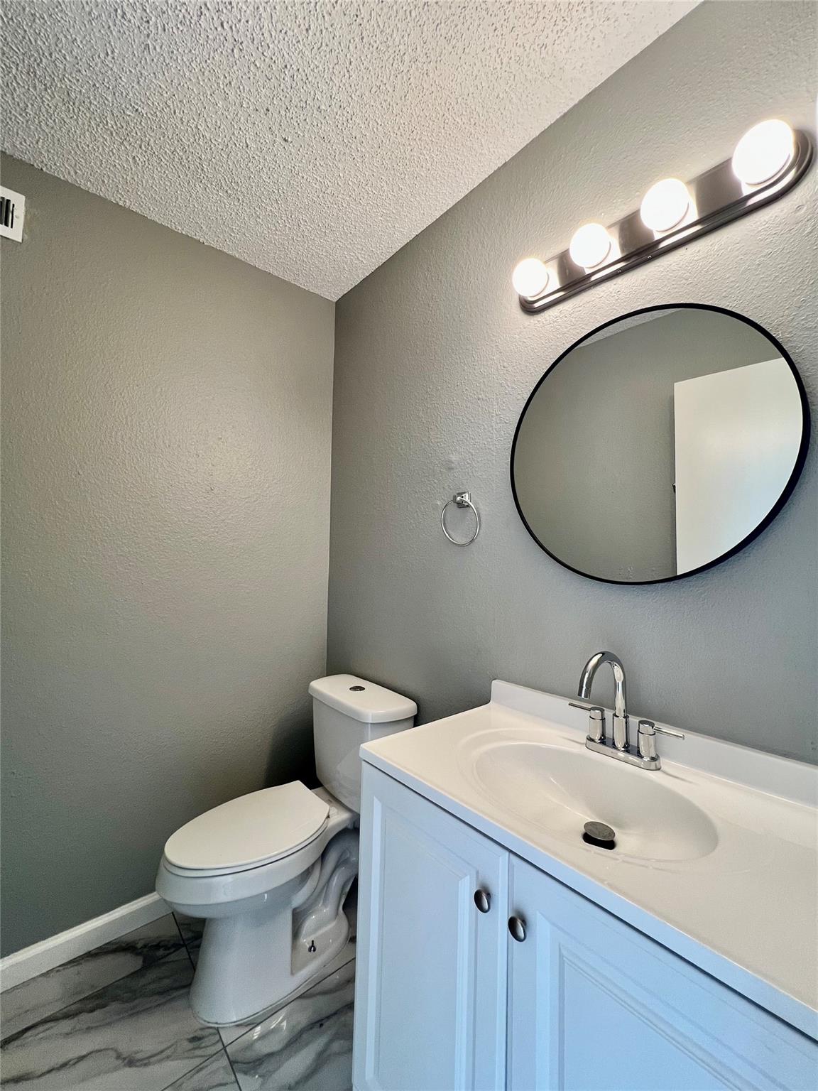 10707 Daryl Cv # B, Austin, TX 78758