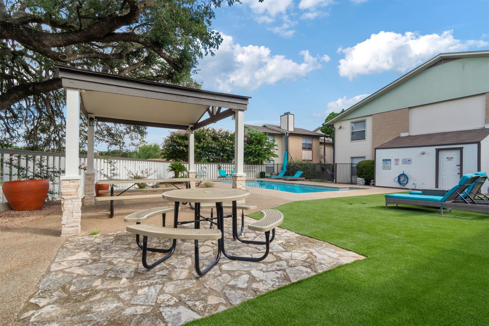 205 Craddock Ave # F5, San Marcos, TX 78666