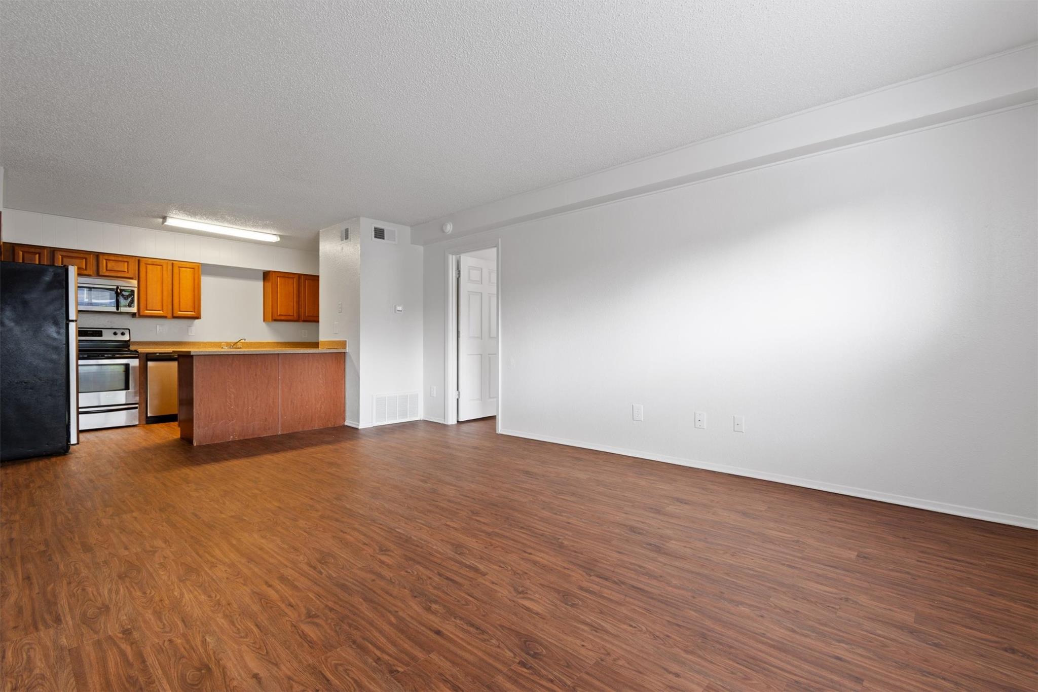 205 Craddock Ave # F5, San Marcos, TX 78666