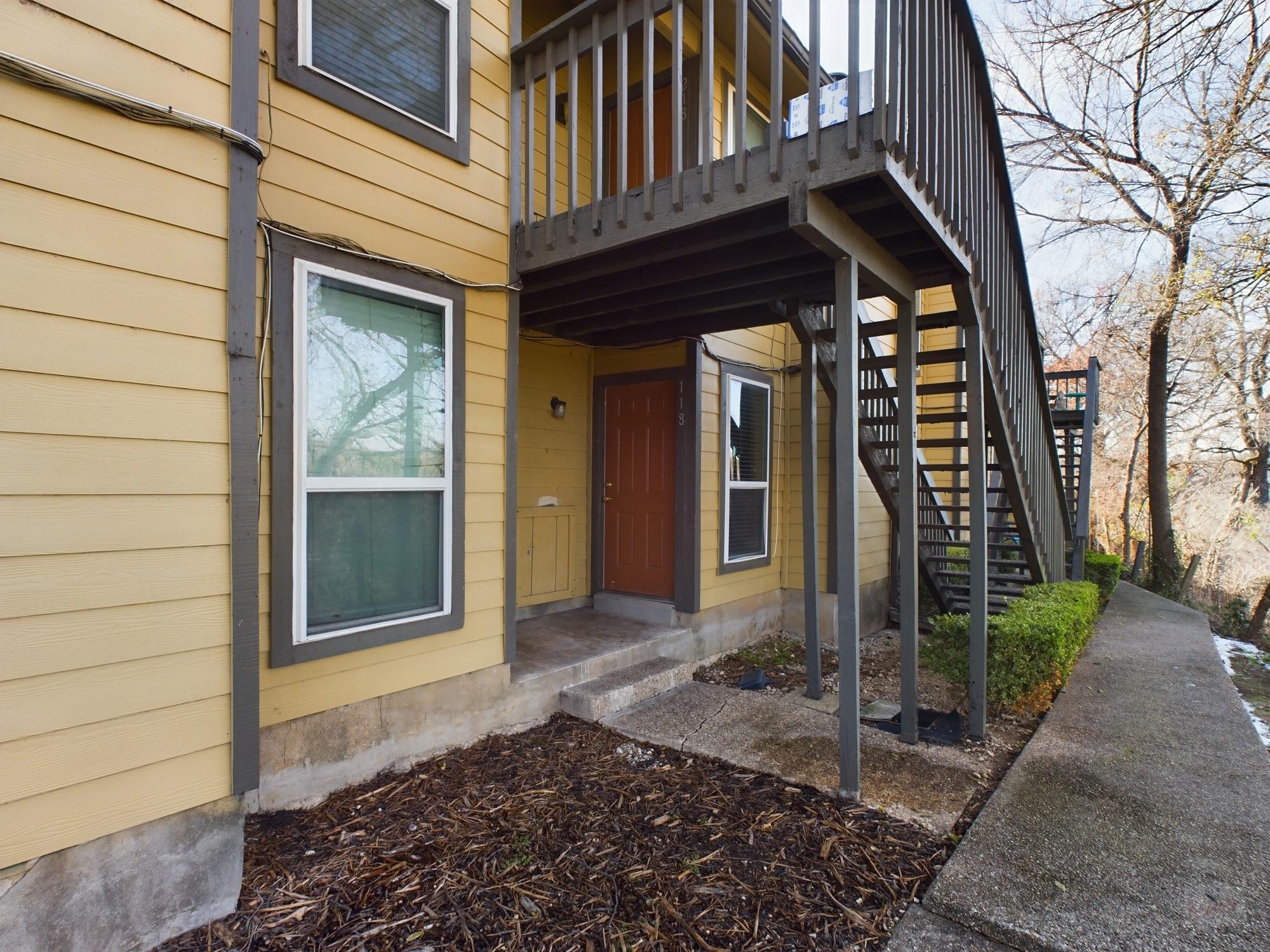 1000 W 26th St # 118, Austin, TX 78705