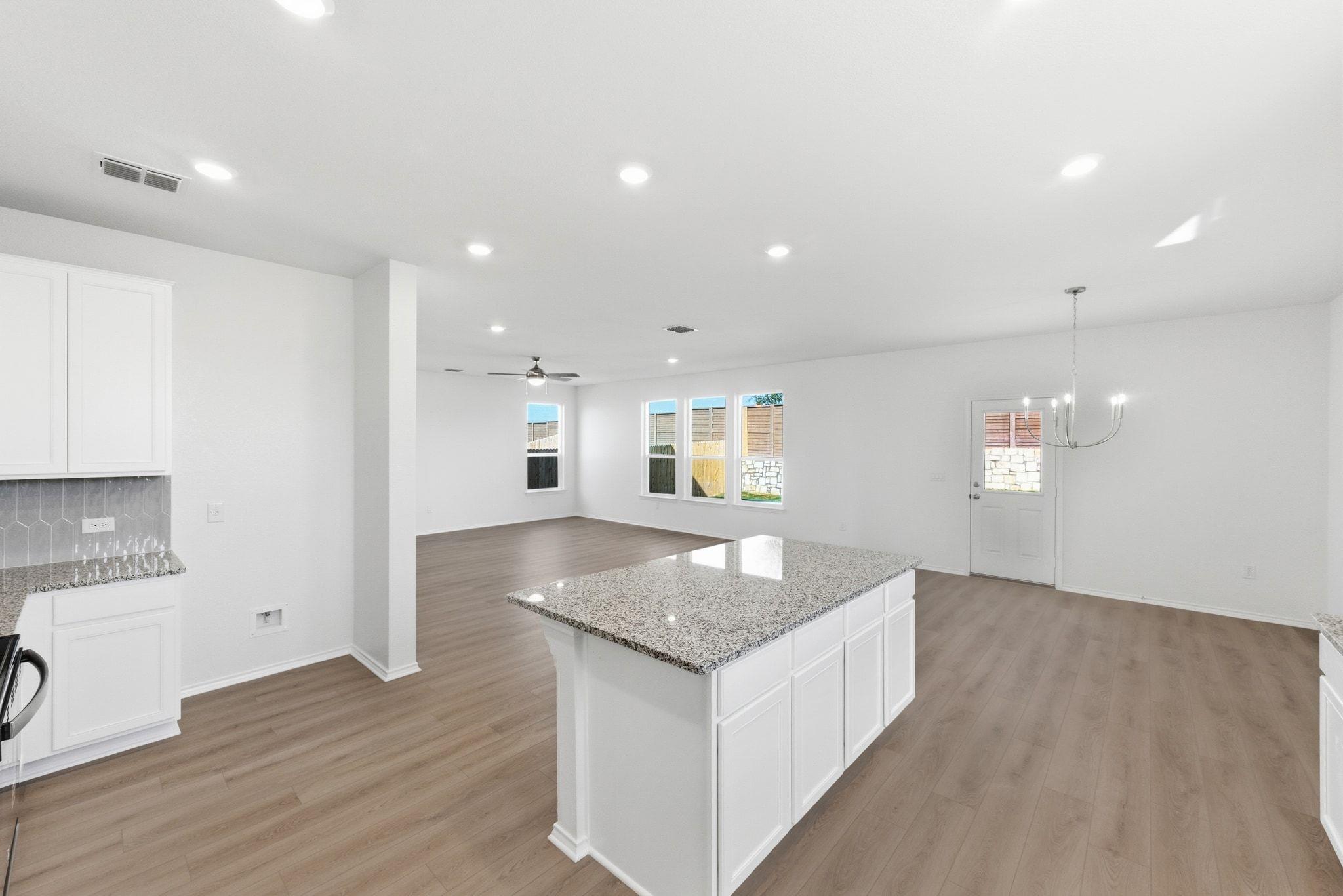 13244 Riversdale Rd, Del Valle, TX 78617