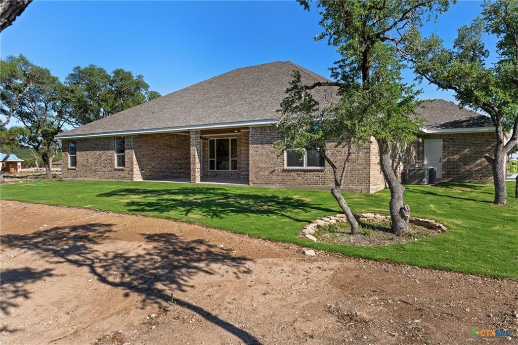 4237 Cold Springs Rd, Kempner, TX 76539