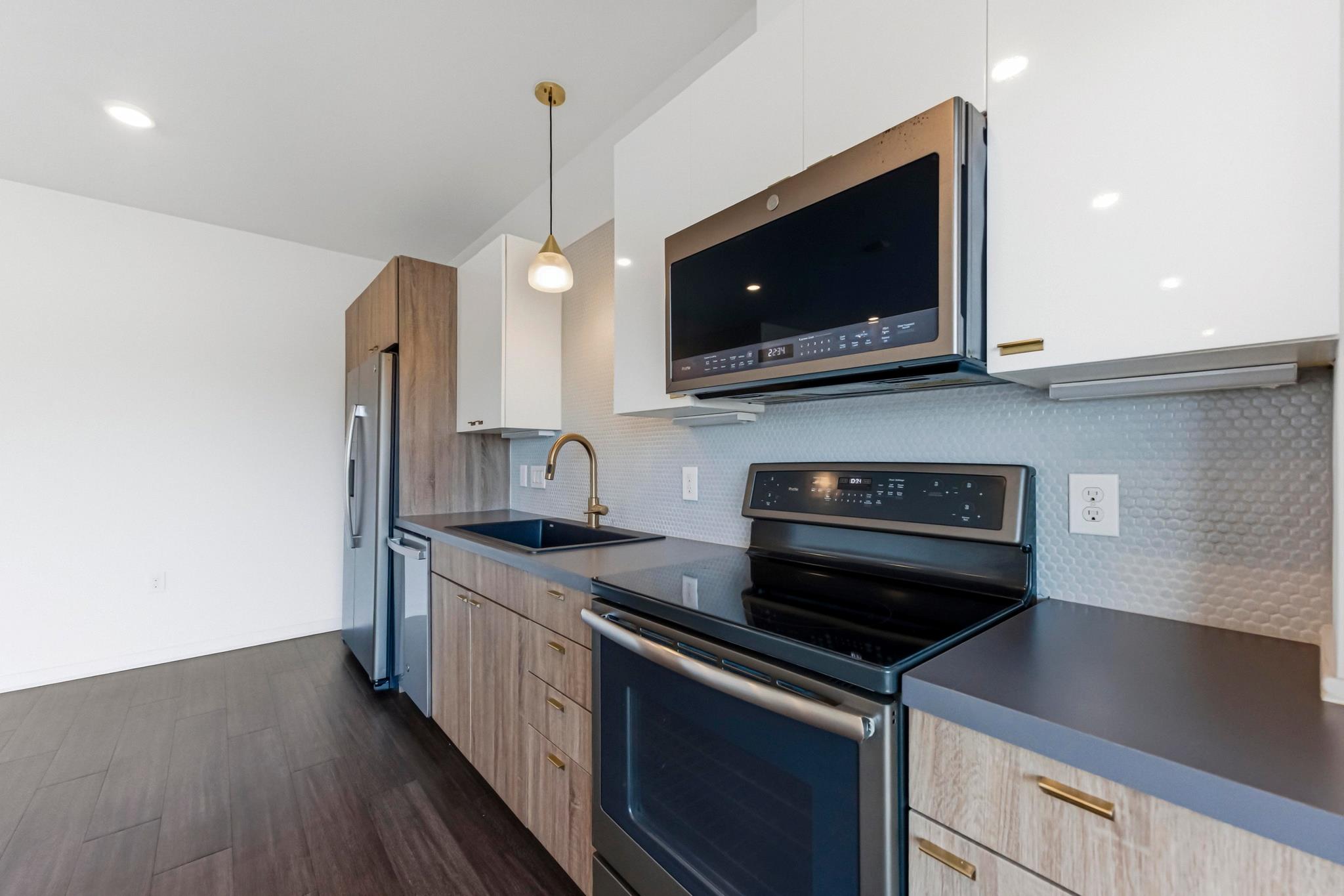 4361 S Congress Ave # 309, Austin, TX 78745
