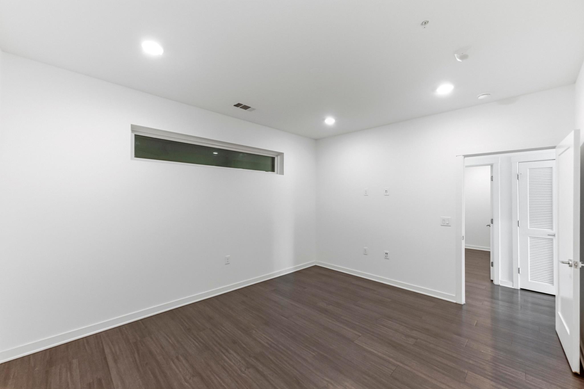 4361 S Congress Ave # 309, Austin, TX 78745