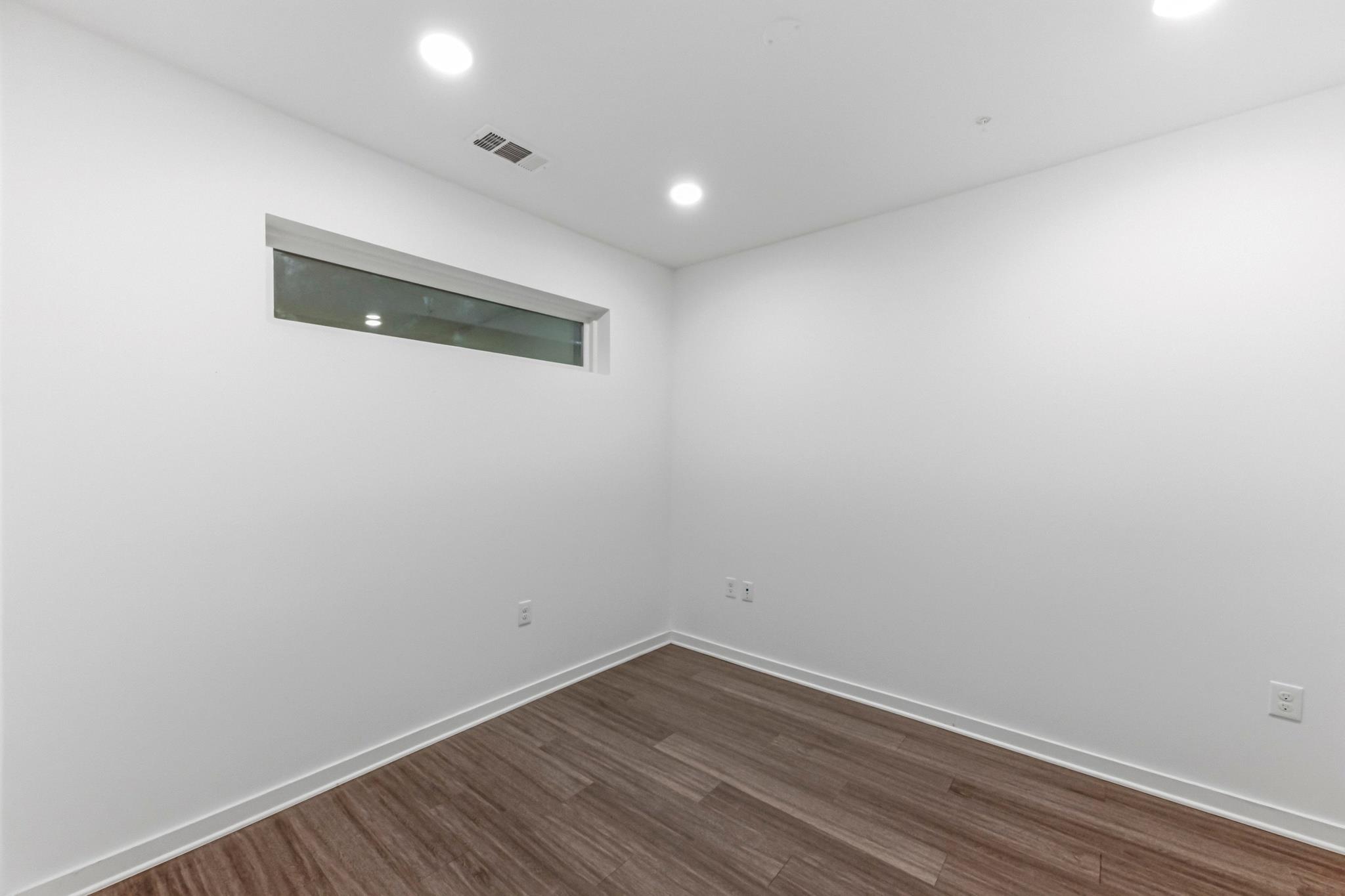 4361 S Congress Ave # 309, Austin, TX 78745