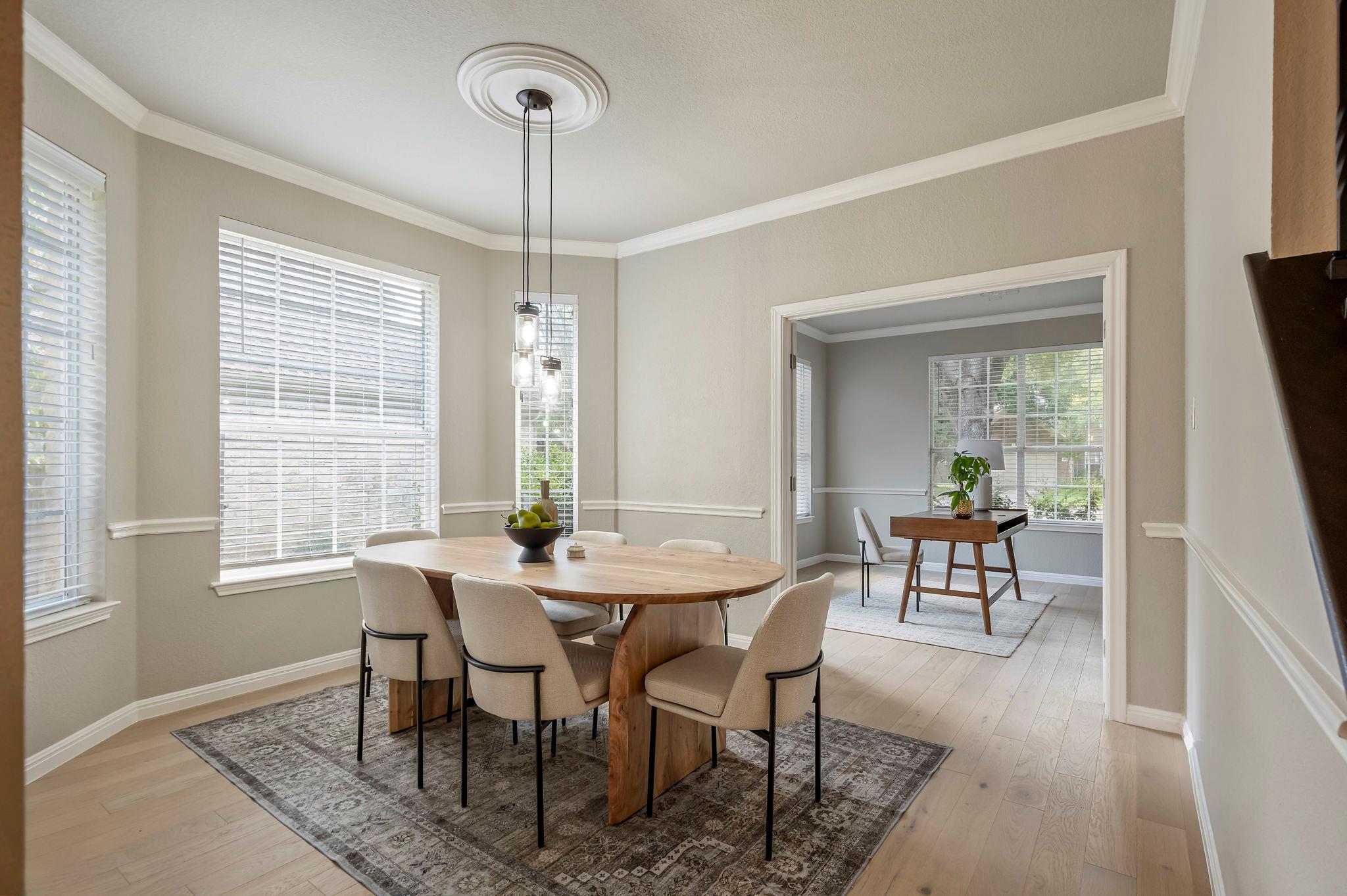 2004 Wood Glen Dr, Round Rock, TX 78681