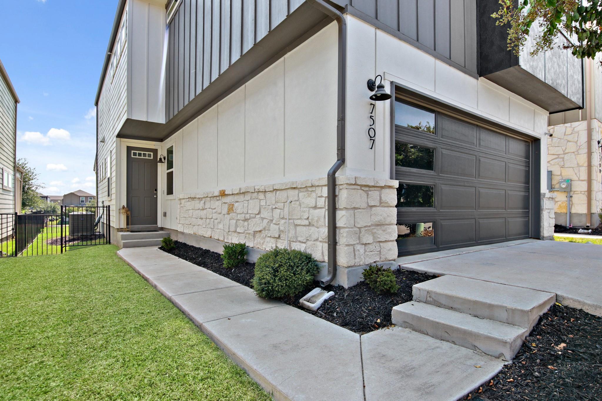 7507 Grand Linden Way, Austin, TX 78744