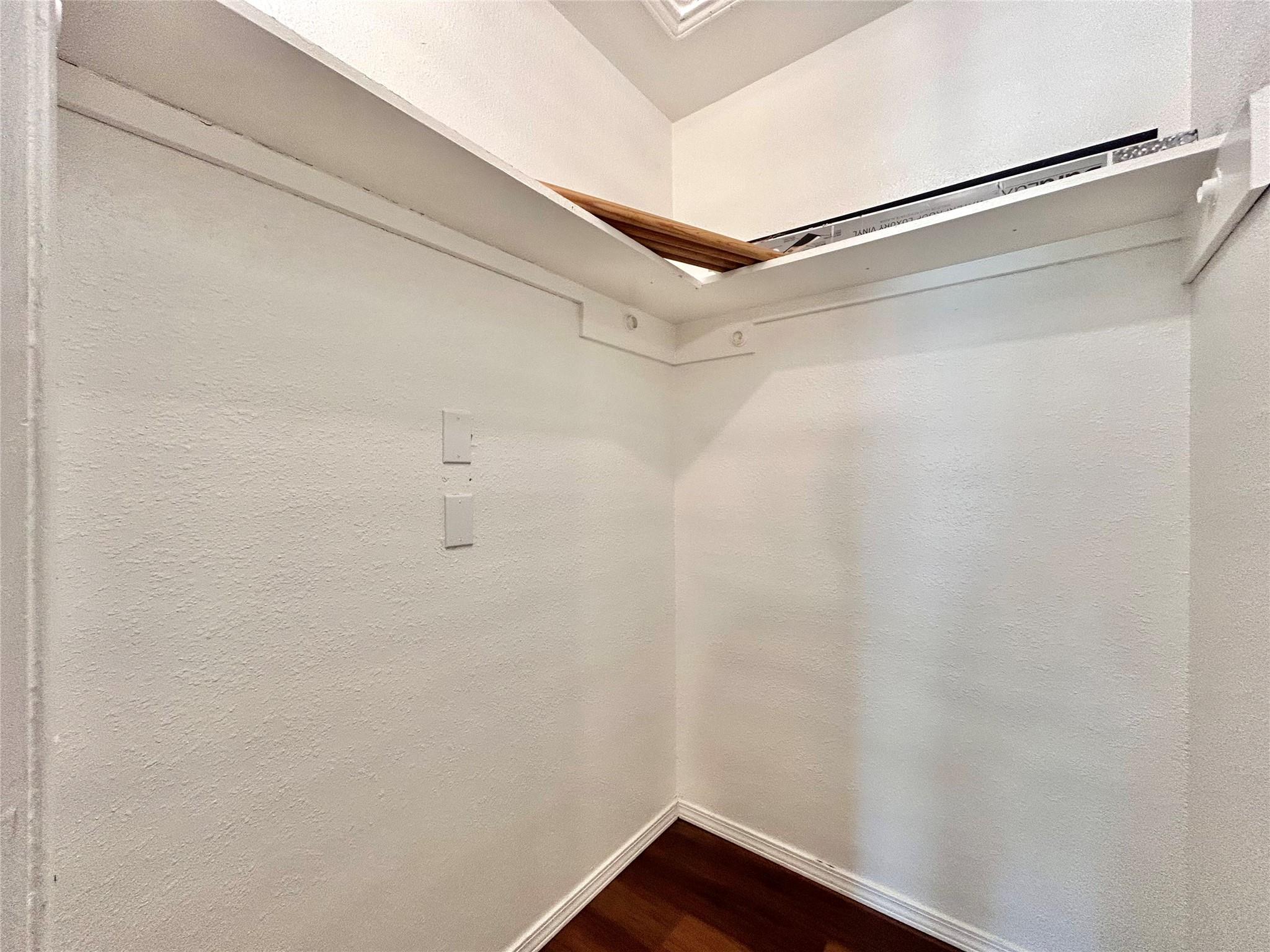 7111 Hwy 290 East # D, Austin, TX 78749