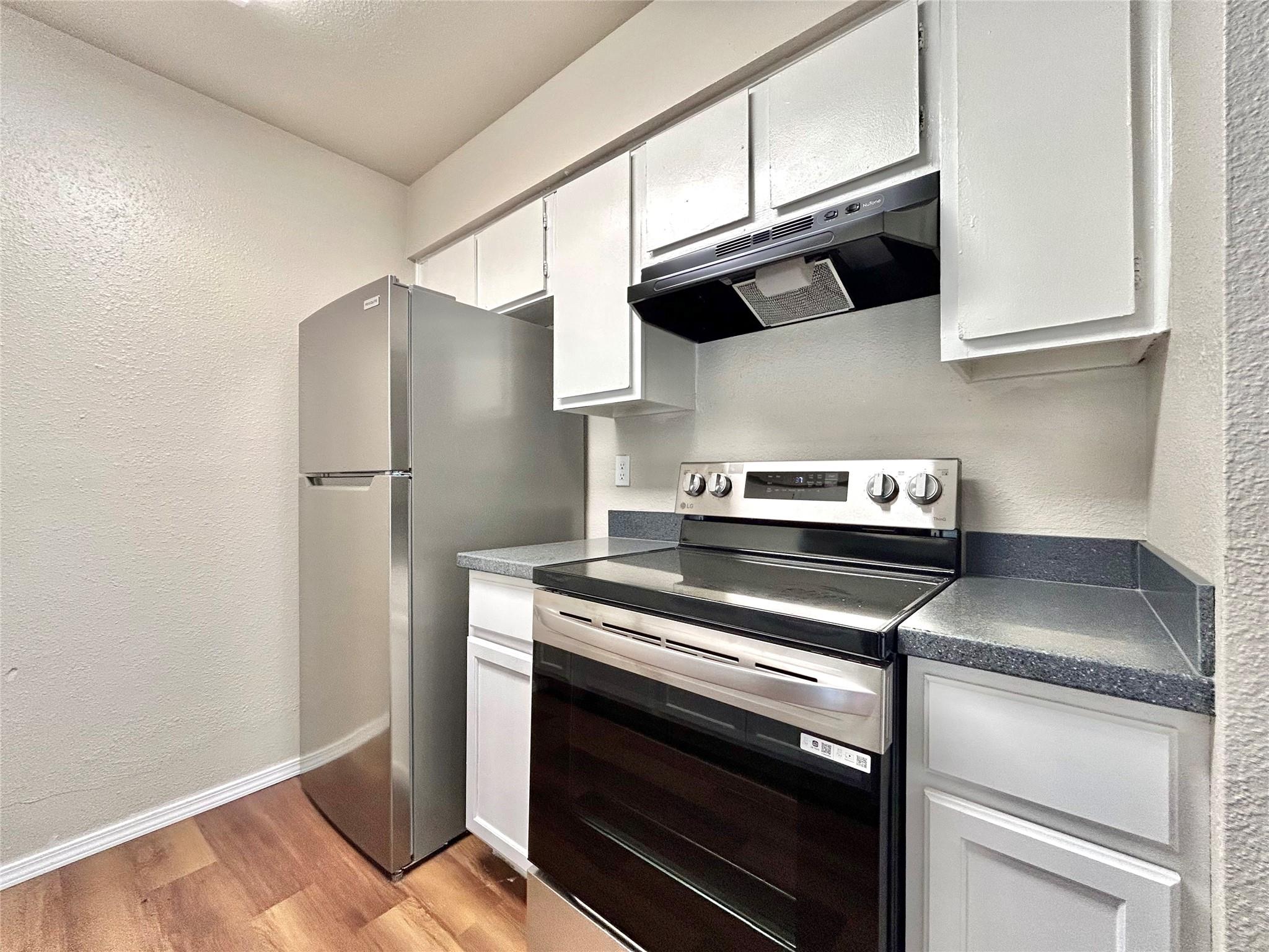 7111 Hwy 290 East # D, Austin, TX 78749