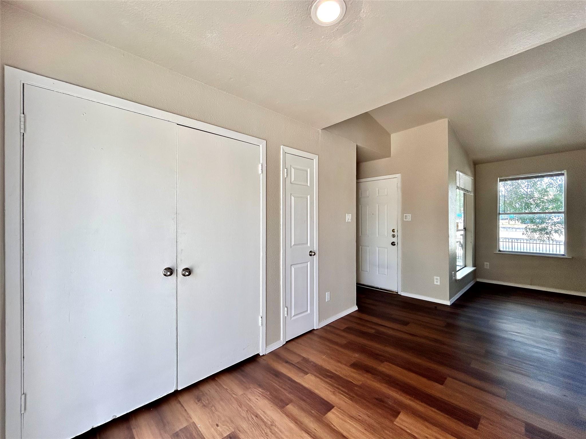 7111 Hwy 290 East # D, Austin, TX 78749