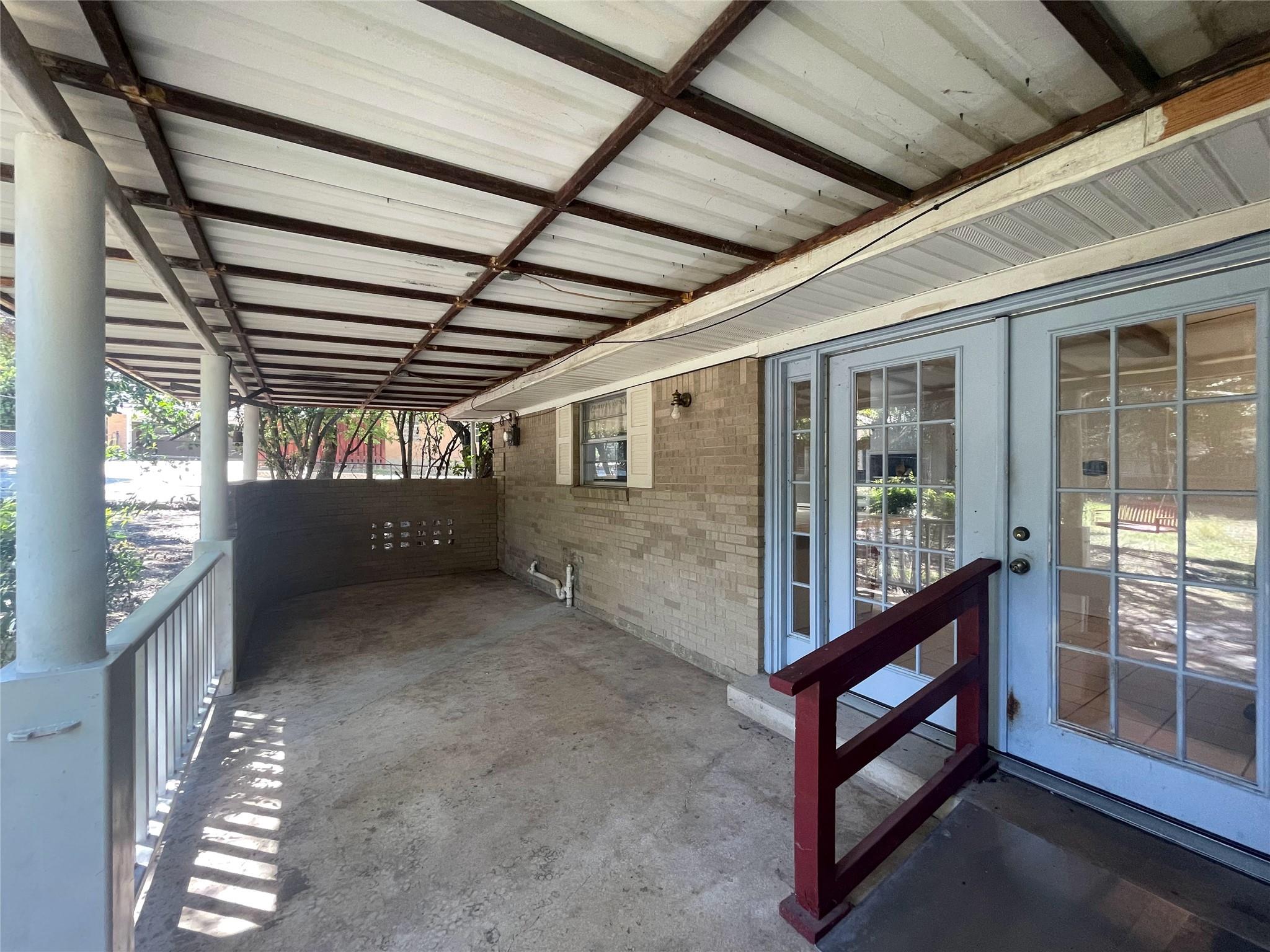 1304 W Avenue B, Lampasas, TX 76550