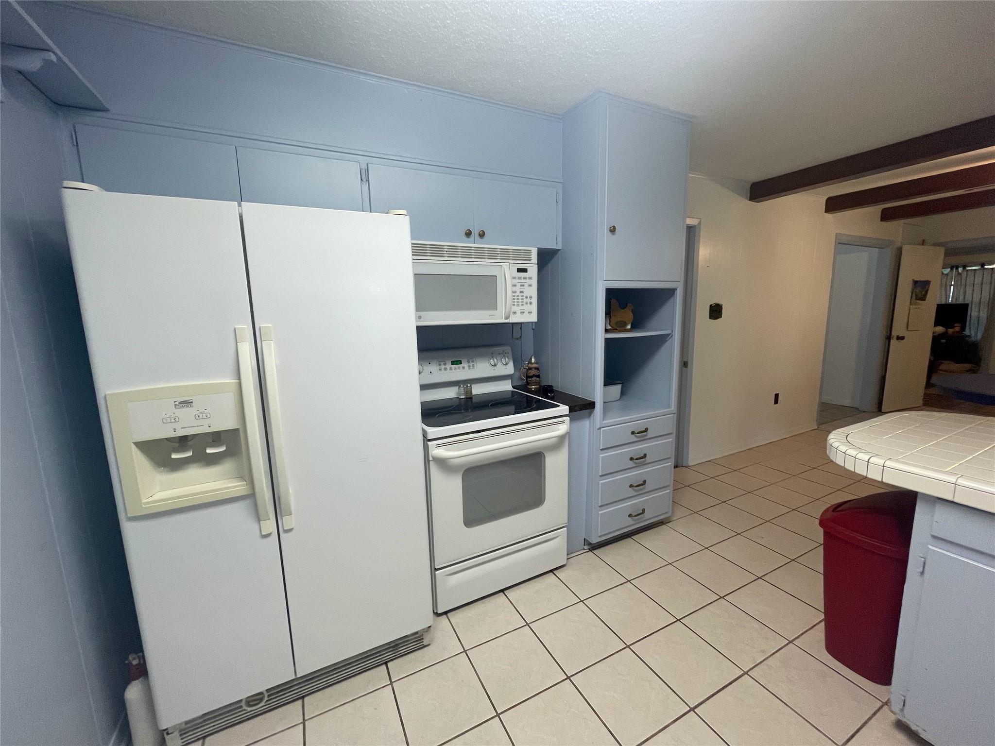 1304 W Avenue B, Lampasas, TX 76550