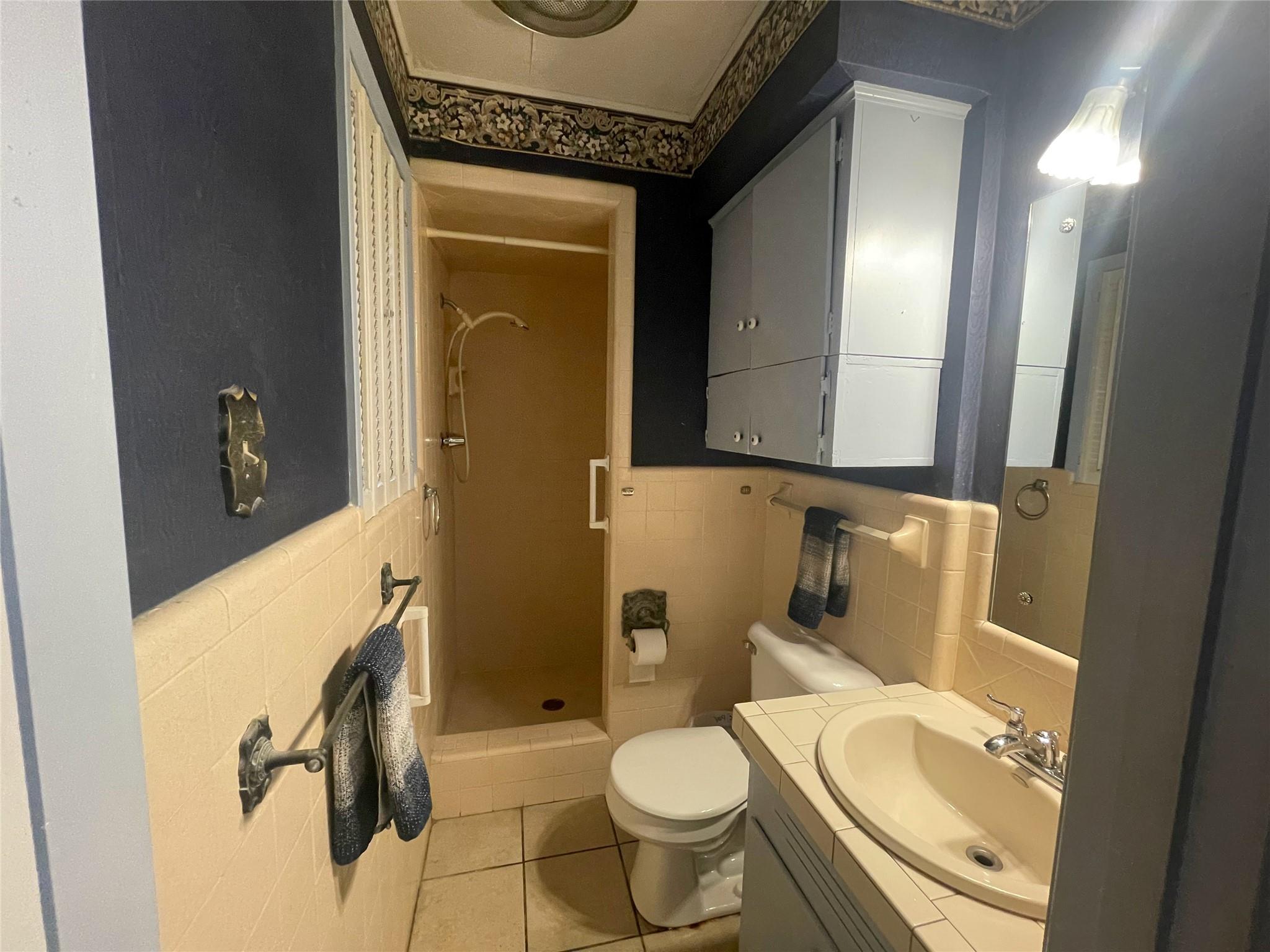 1304 W Avenue B, Lampasas, TX 76550