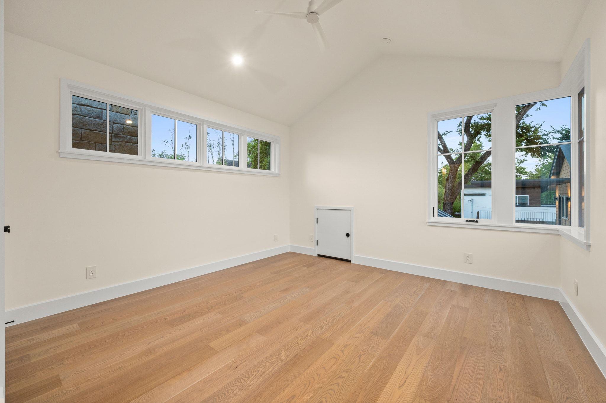 706 W Johanna St, Austin, TX 78704