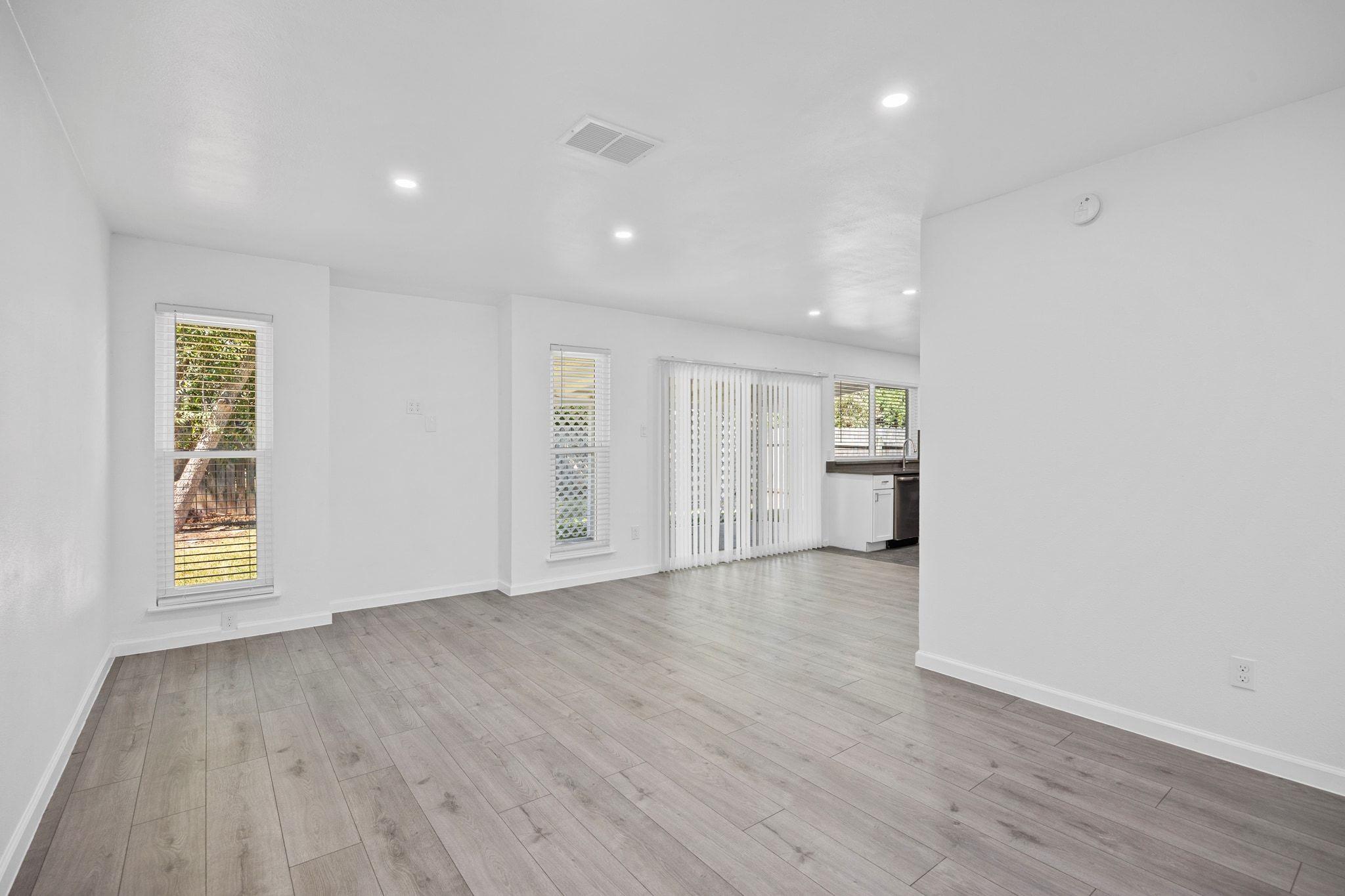 12306 Old Stage Cv, Austin, TX 78750