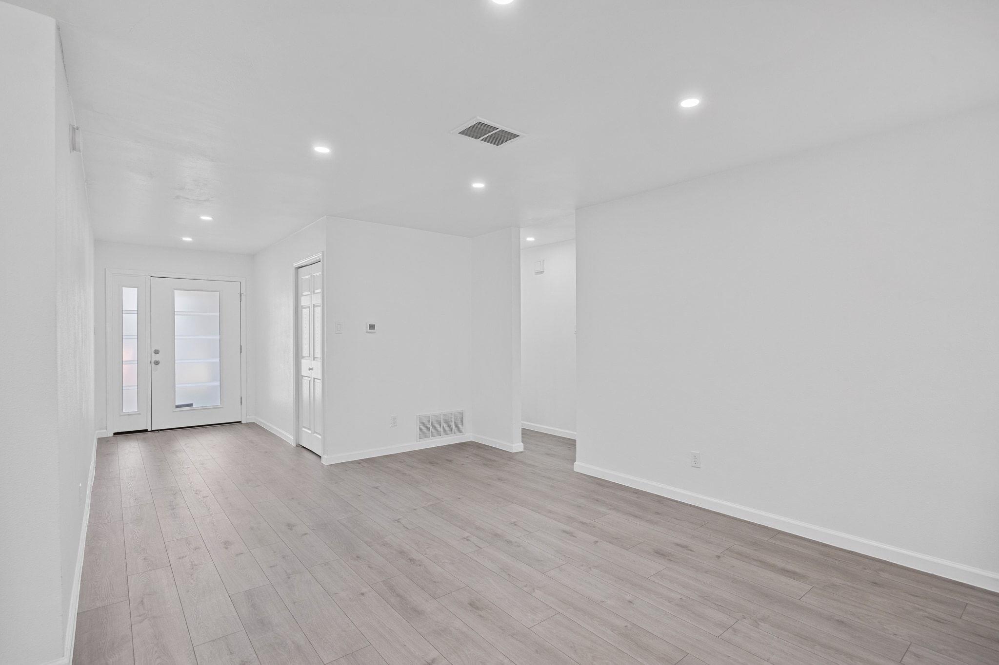 12306 Old Stage Cv, Austin, TX 78750