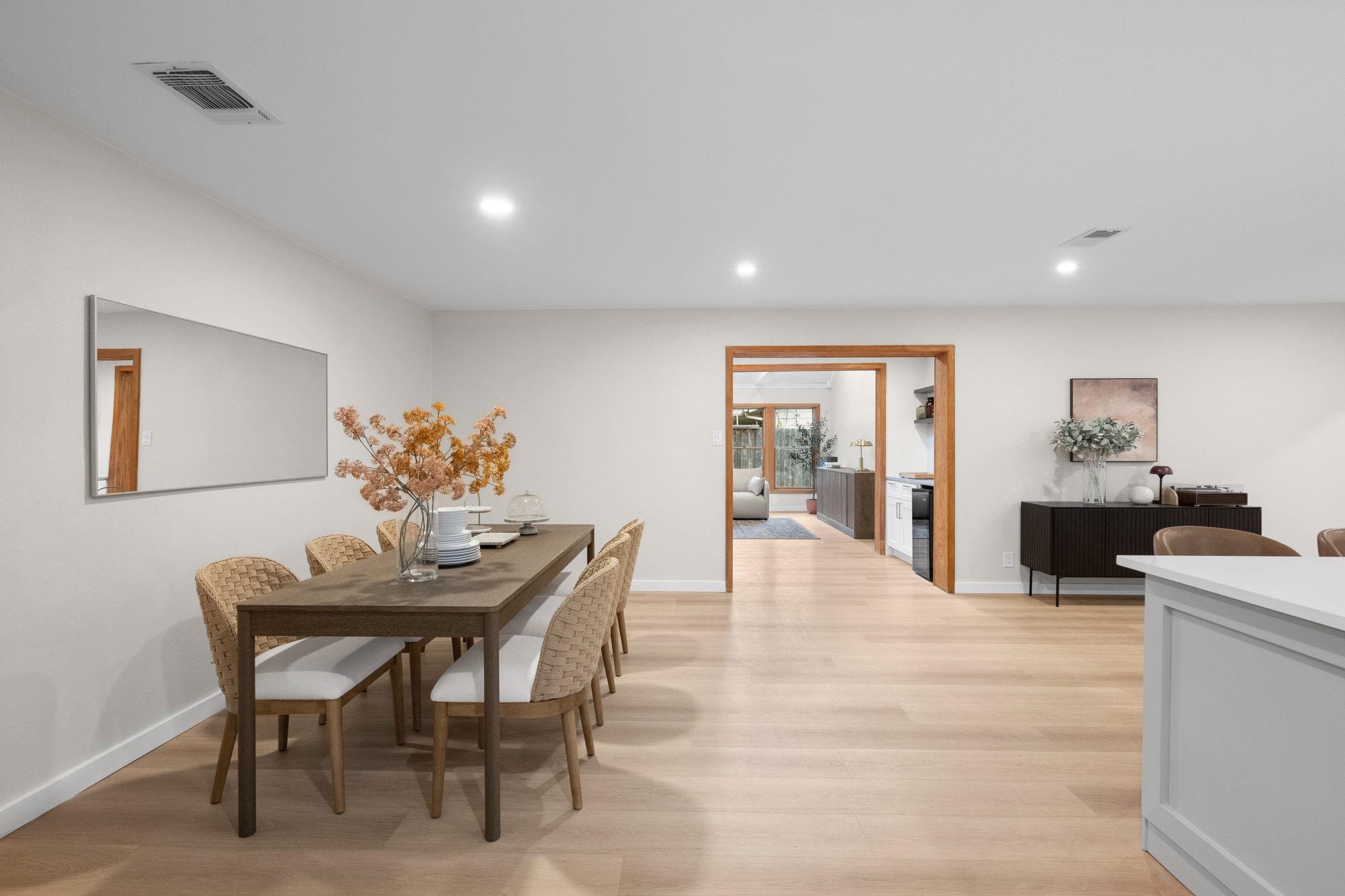 2710 Greenlawn Pkwy, Austin, TX 78757