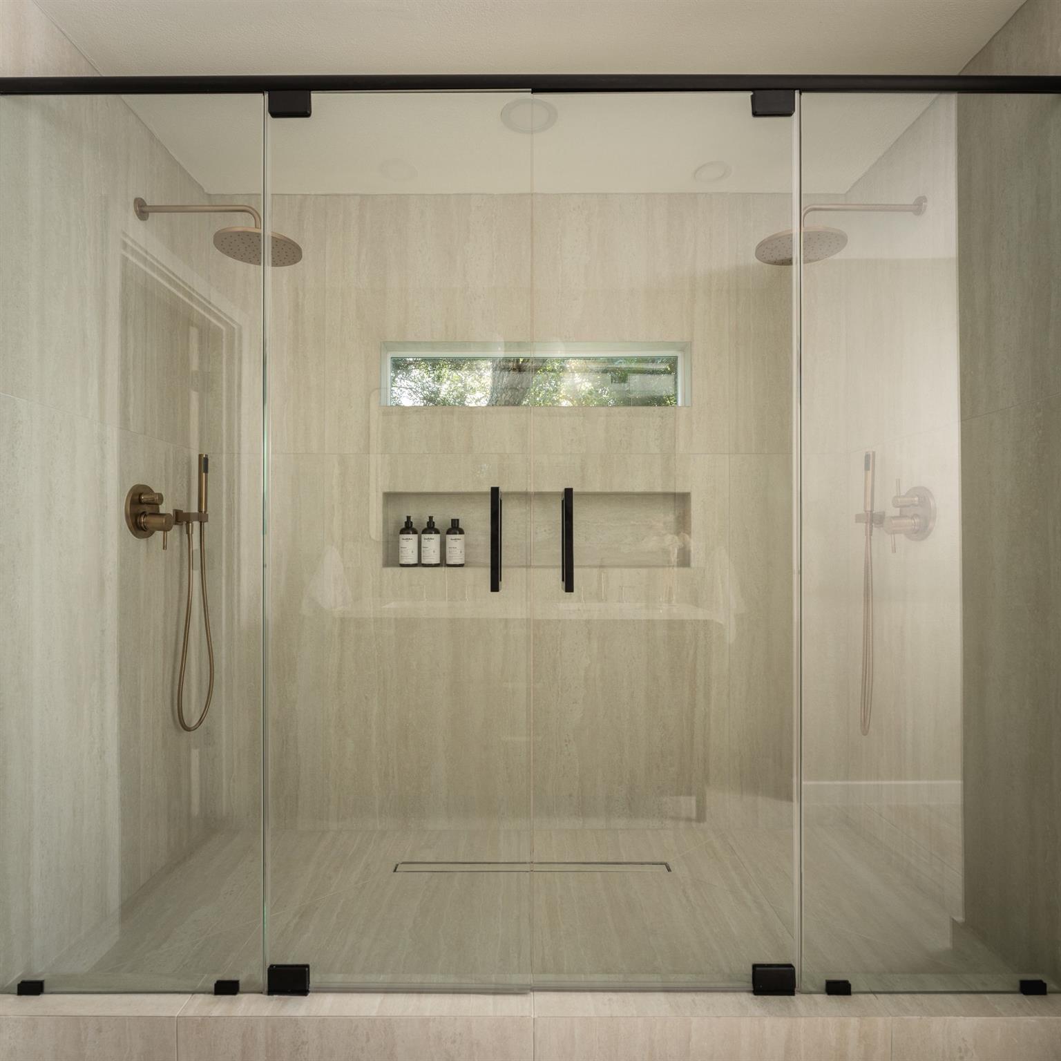 2710 Greenlawn Pkwy, Austin, TX 78757