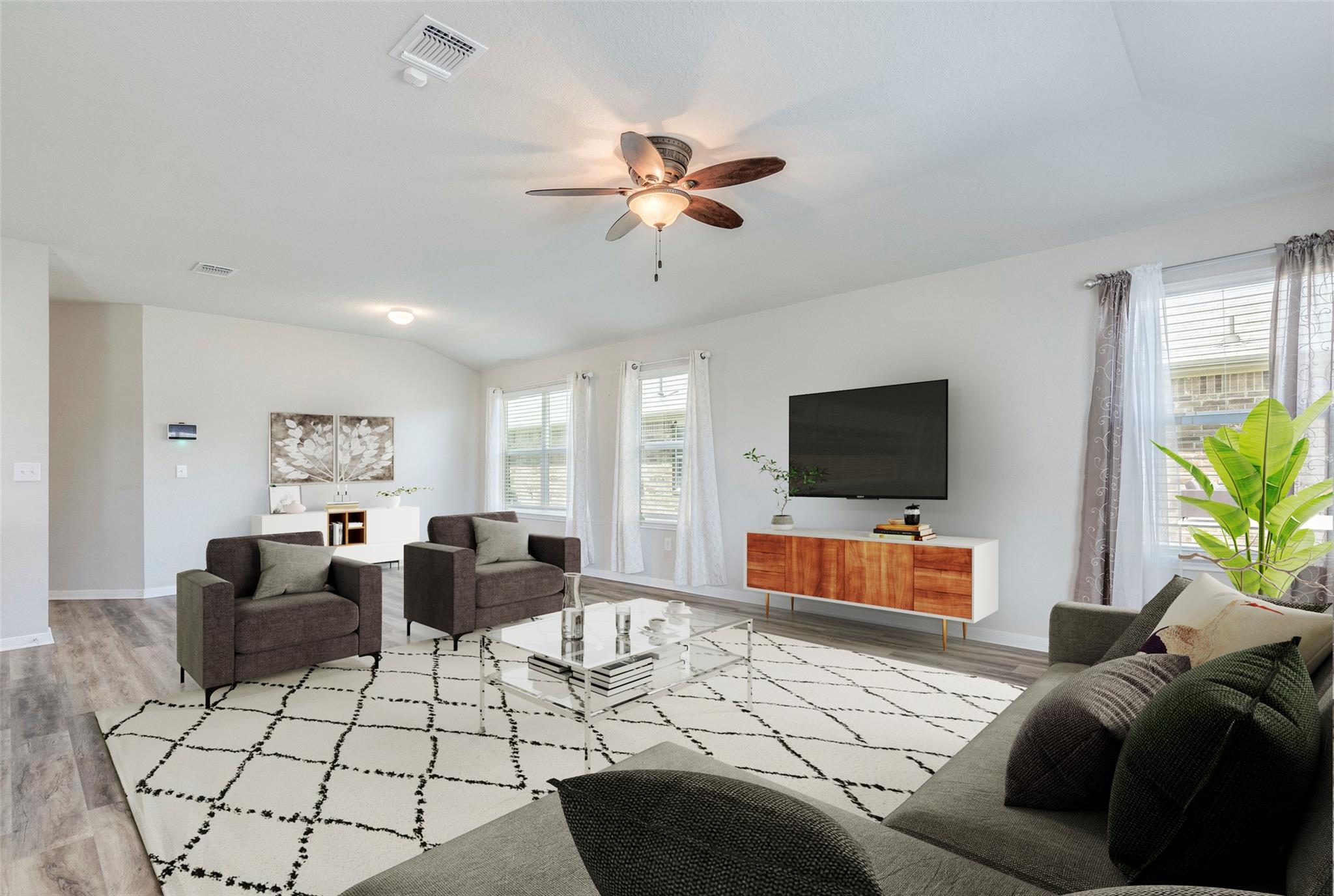 303 Marimoor Dr, Hutto, TX 78634