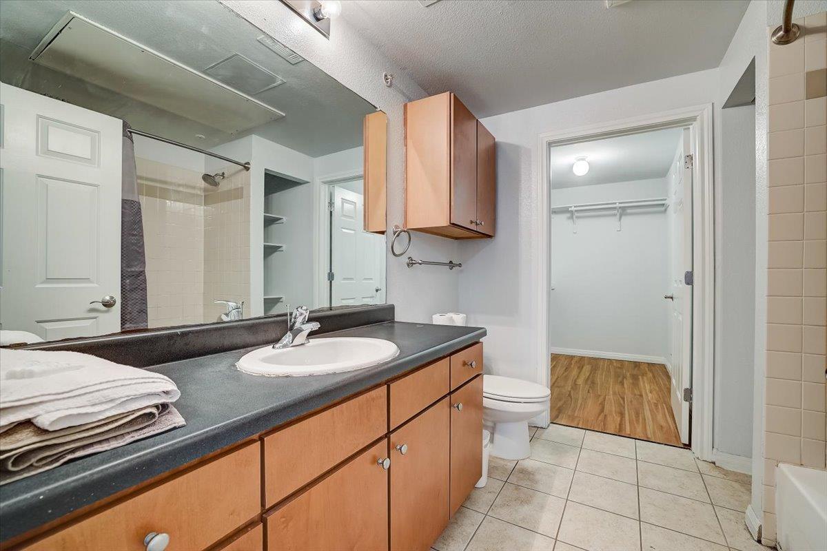 2515 Pearl # 310, Austin, TX 78705