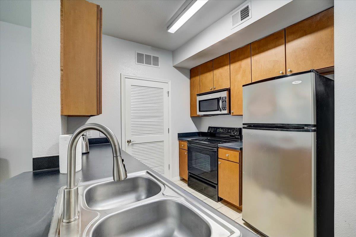 2515 Pearl # 310, Austin, TX 78705