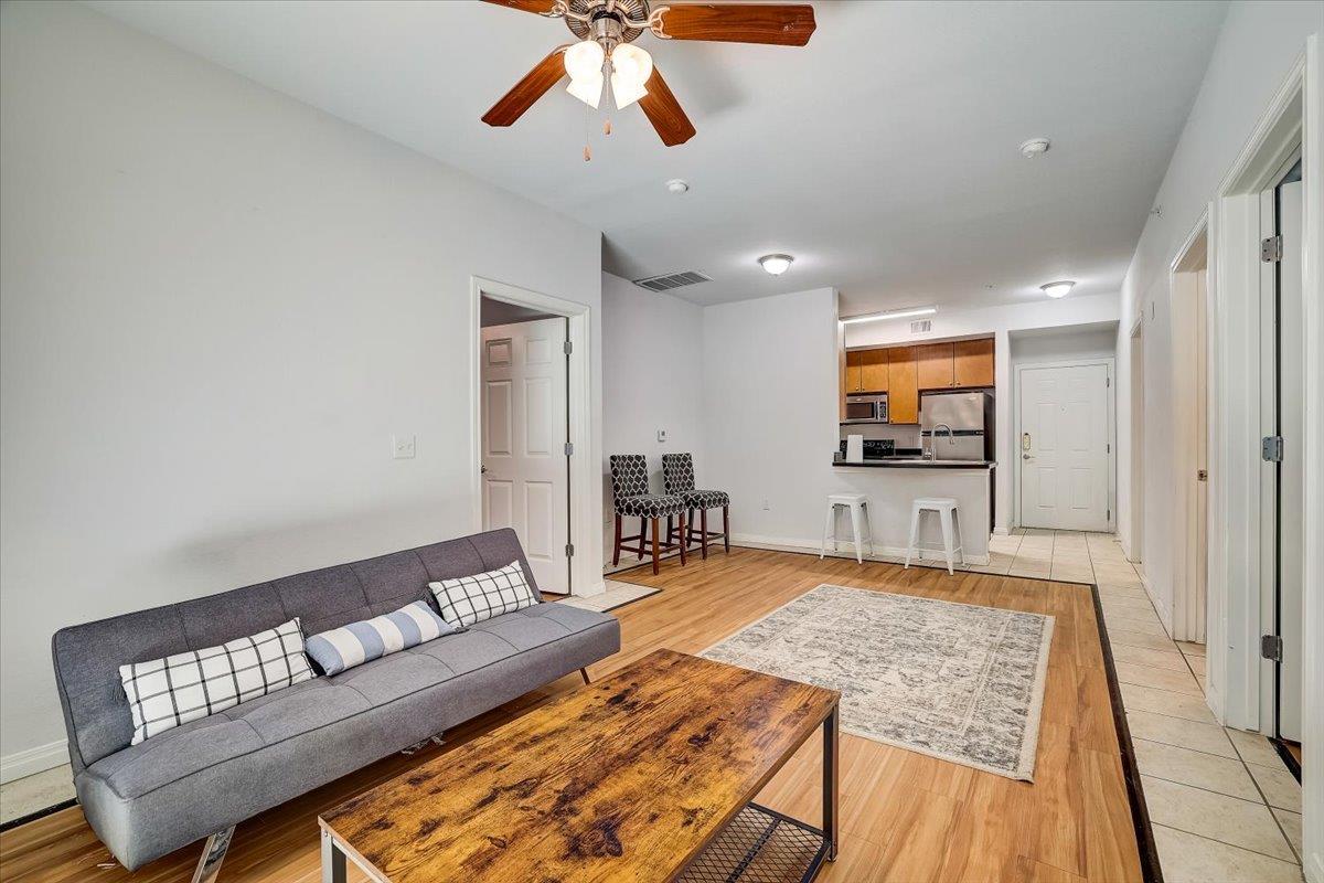 2515 Pearl # 310, Austin, TX 78705