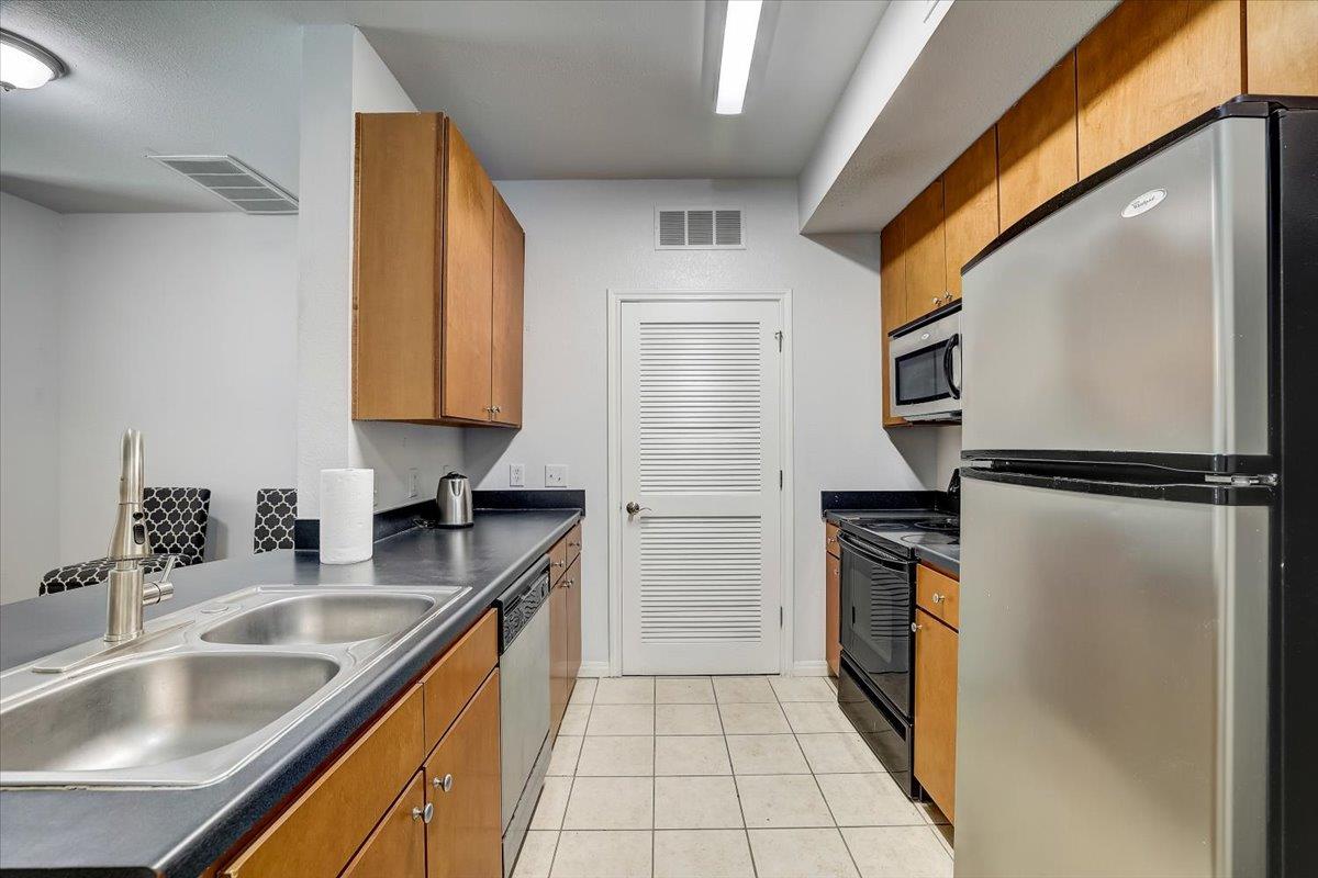 2515 Pearl # 310, Austin, TX 78705