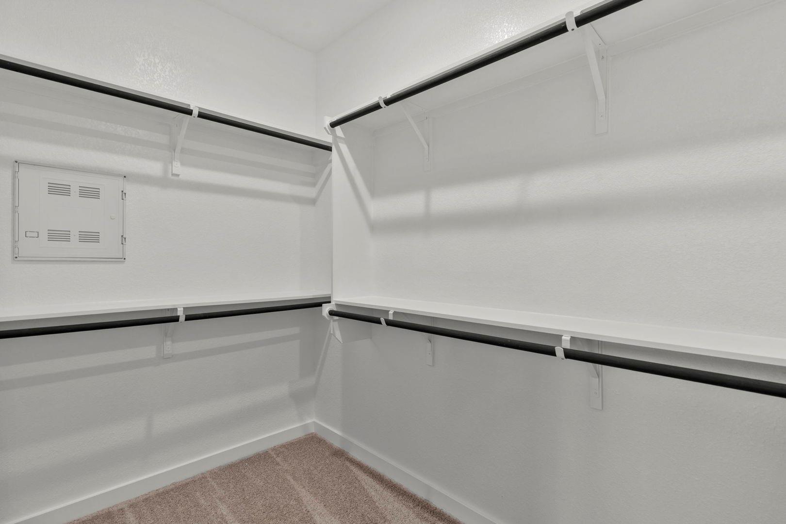 517 Bloomington Loop, Hutto, TX 78634