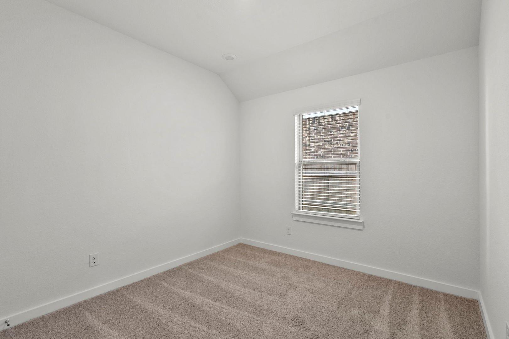 517 Bloomington Loop, Hutto, TX 78634